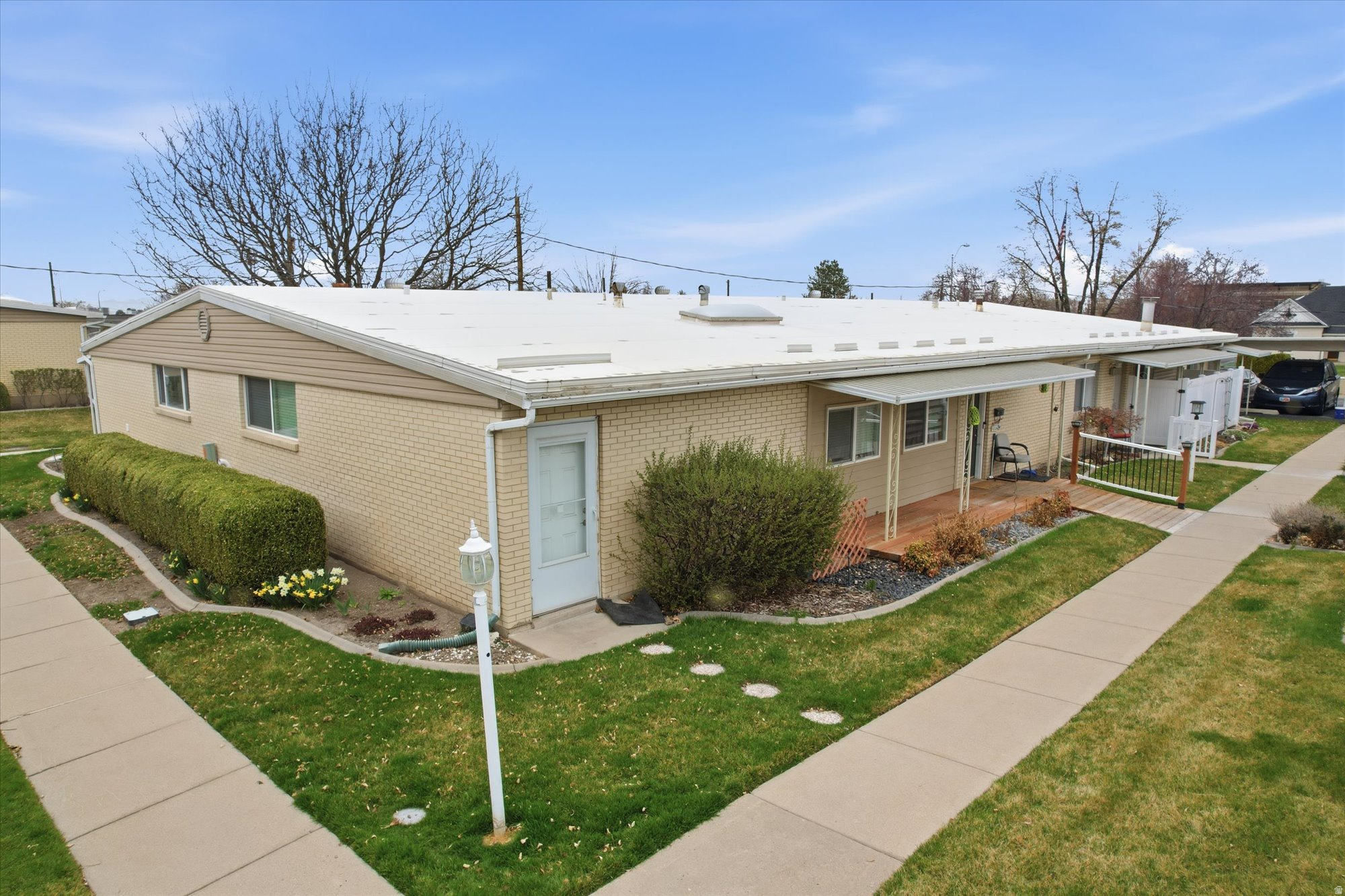 main property photo 17