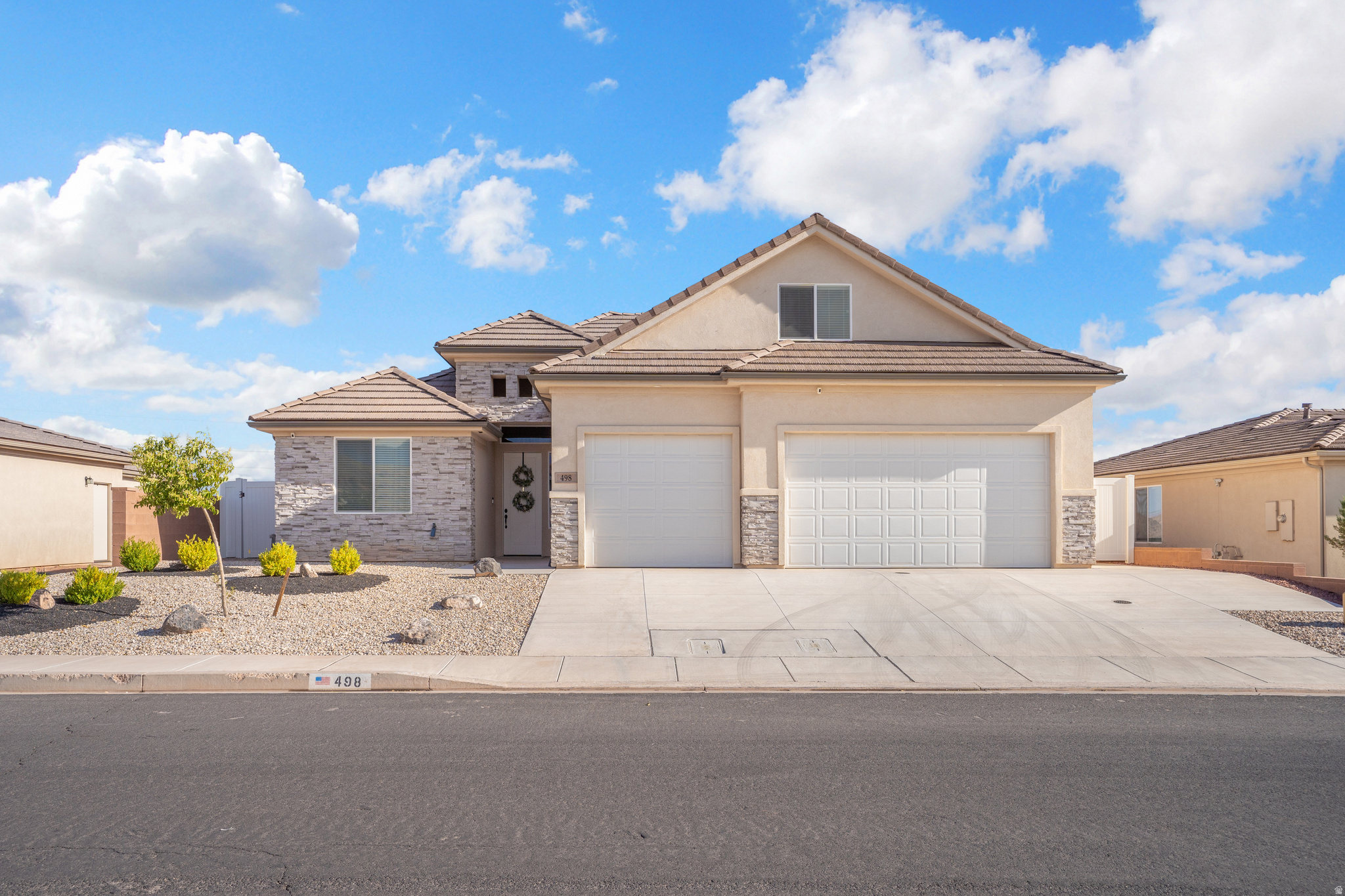 main property photo 45