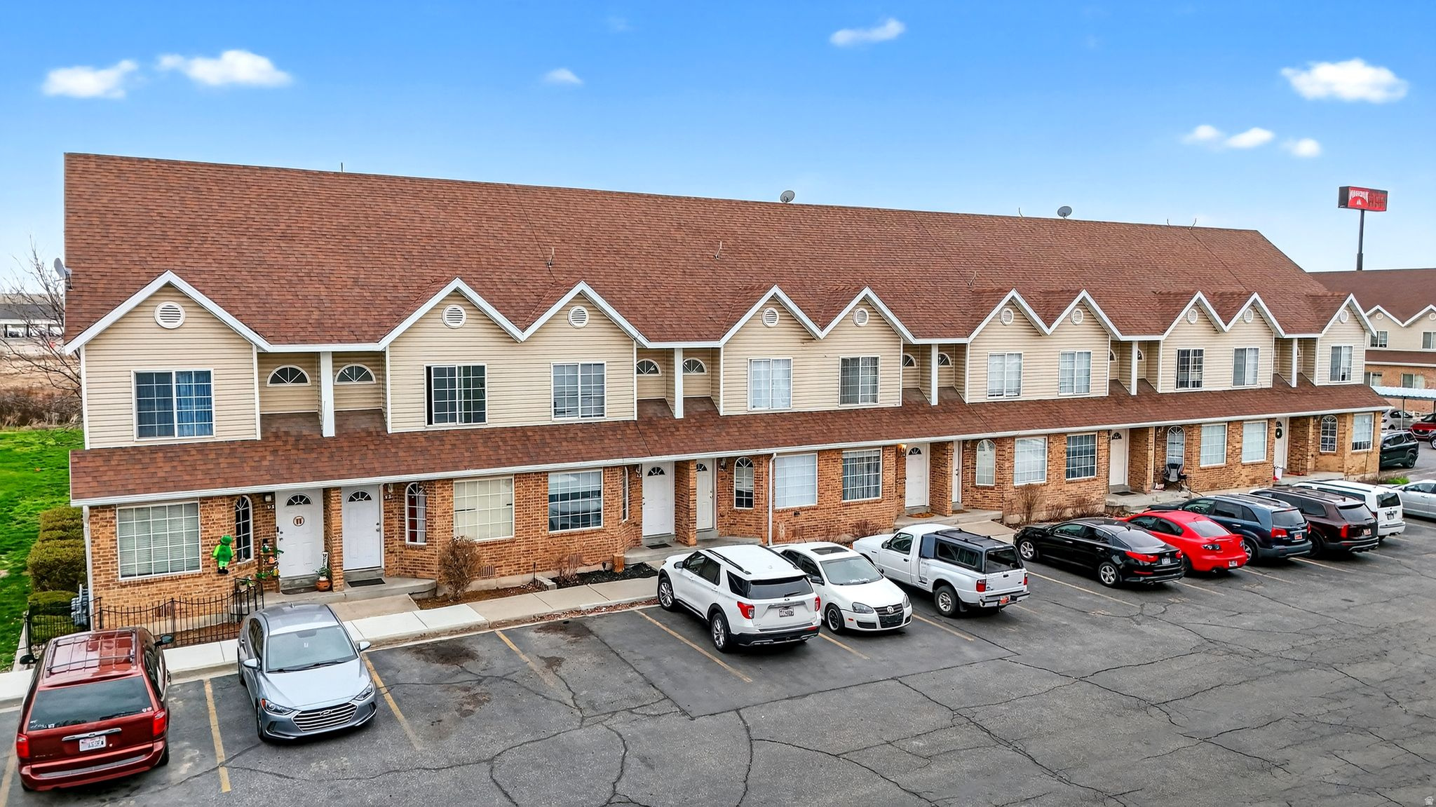 main property photo 19