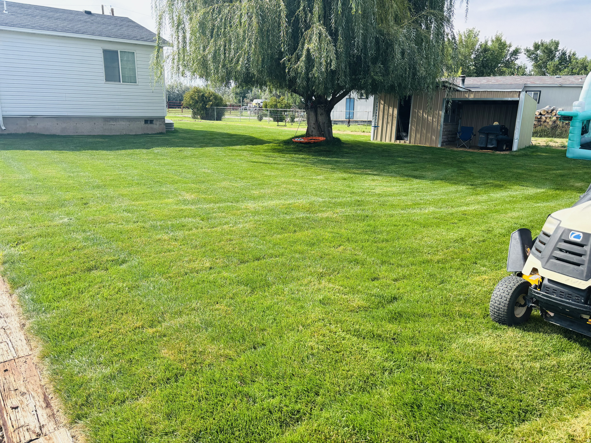 main property photo 23