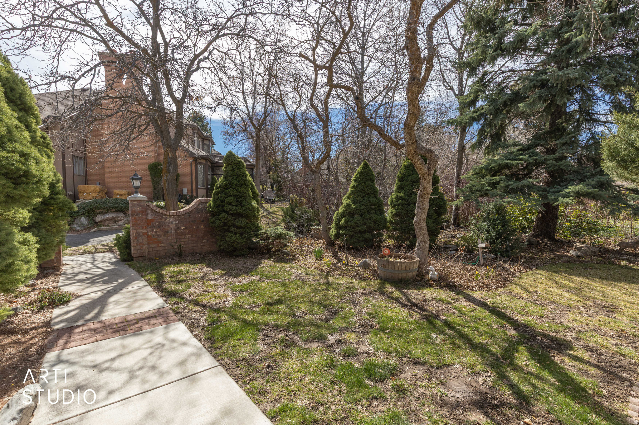 main property photo 3