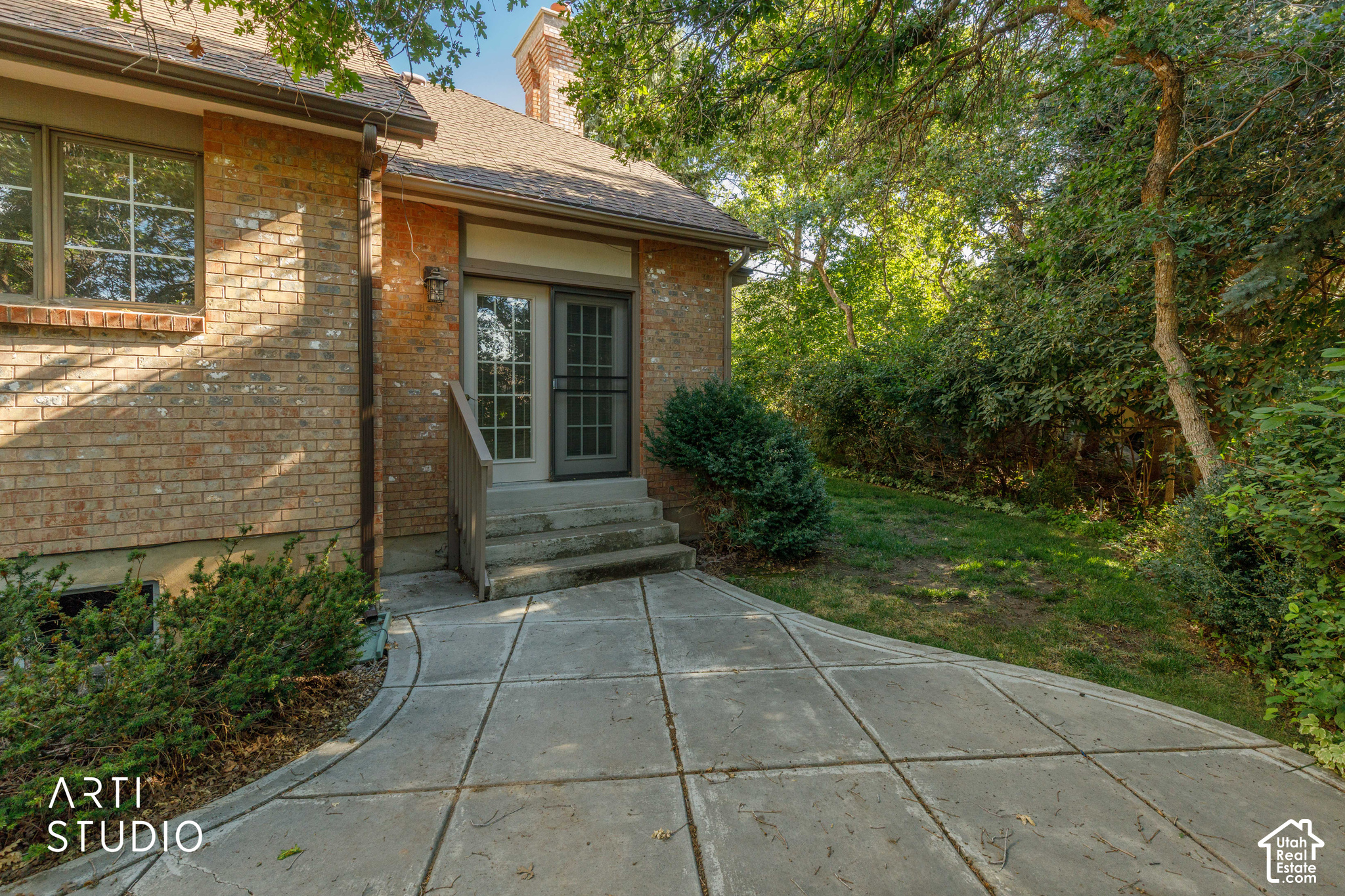 main property photo 74