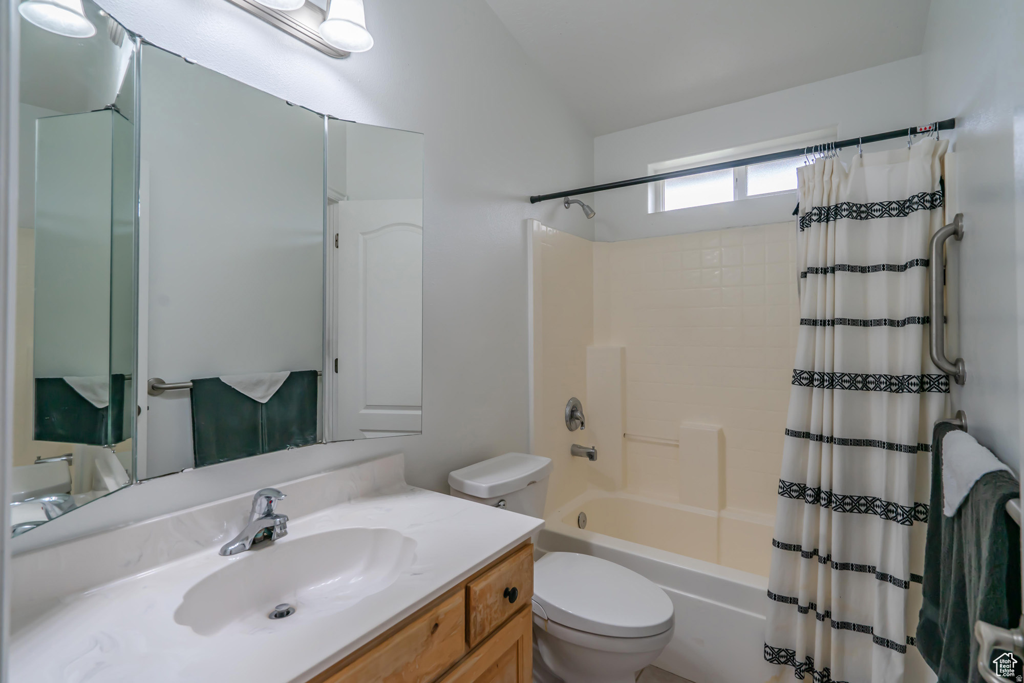 main property photo 59