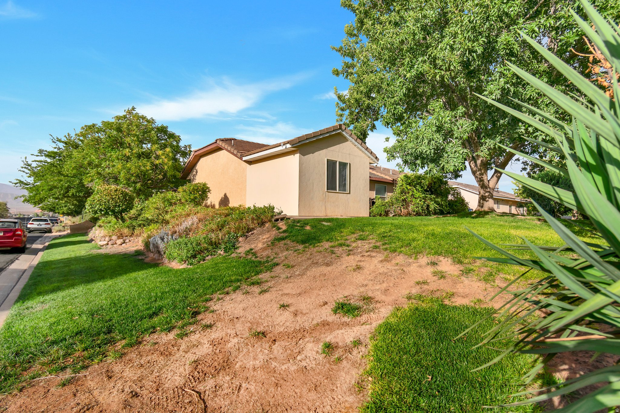 main property photo 74