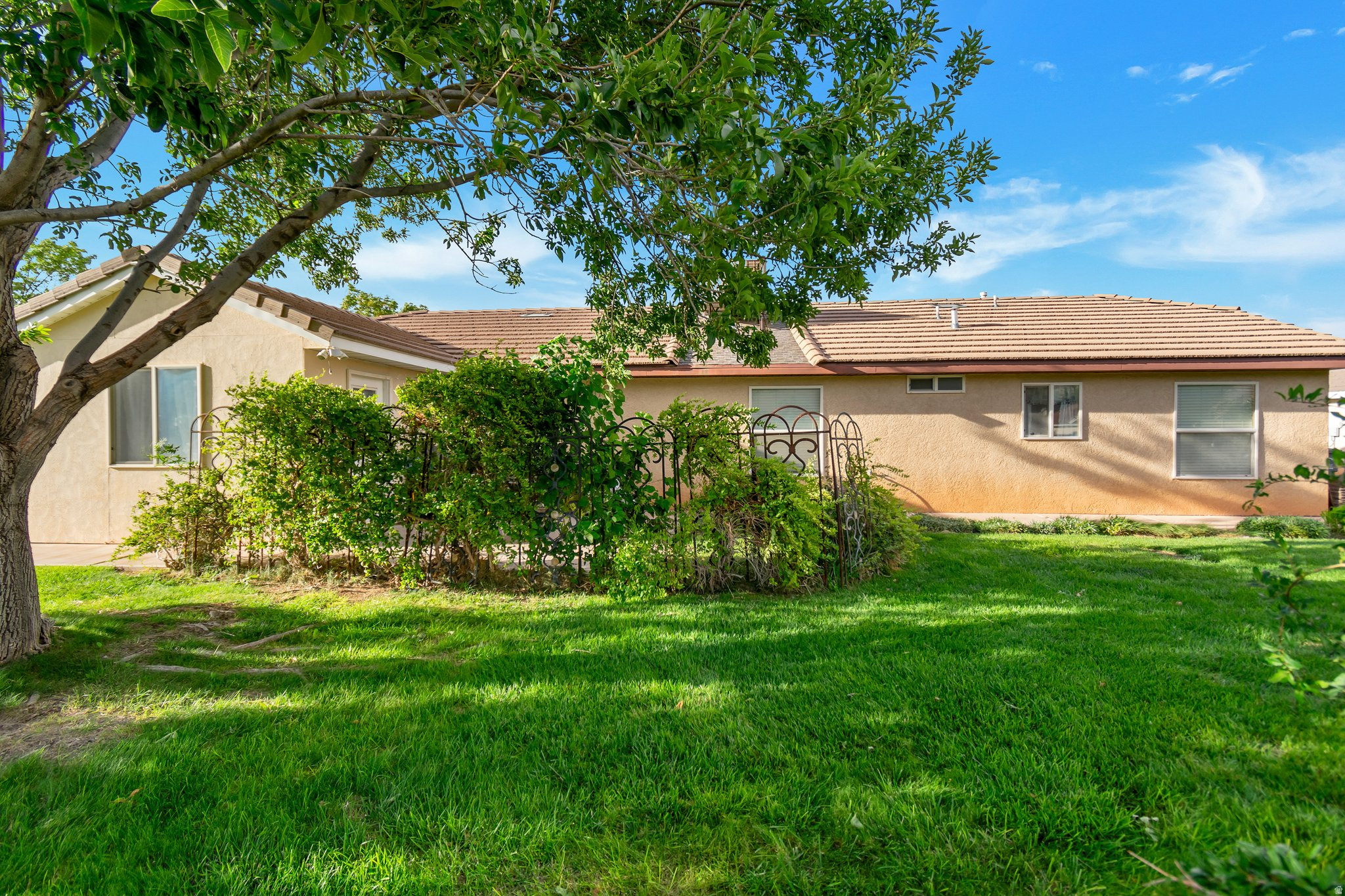 main property photo 75