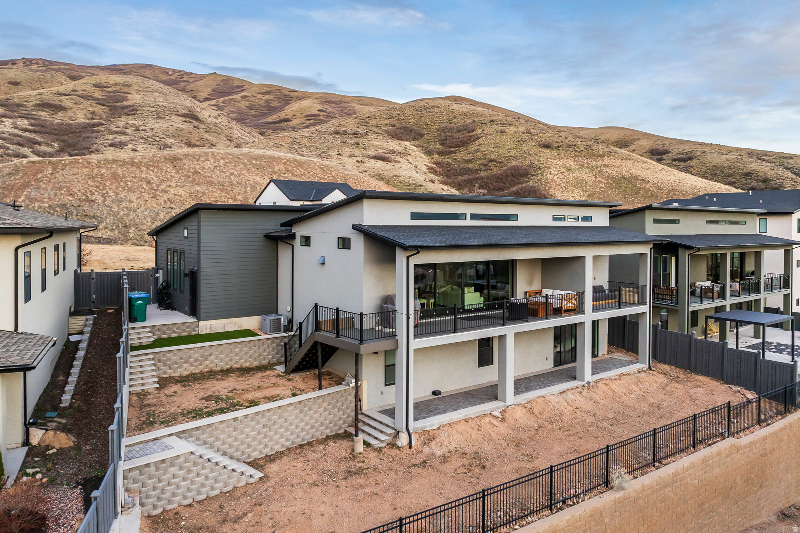 main property photo 64