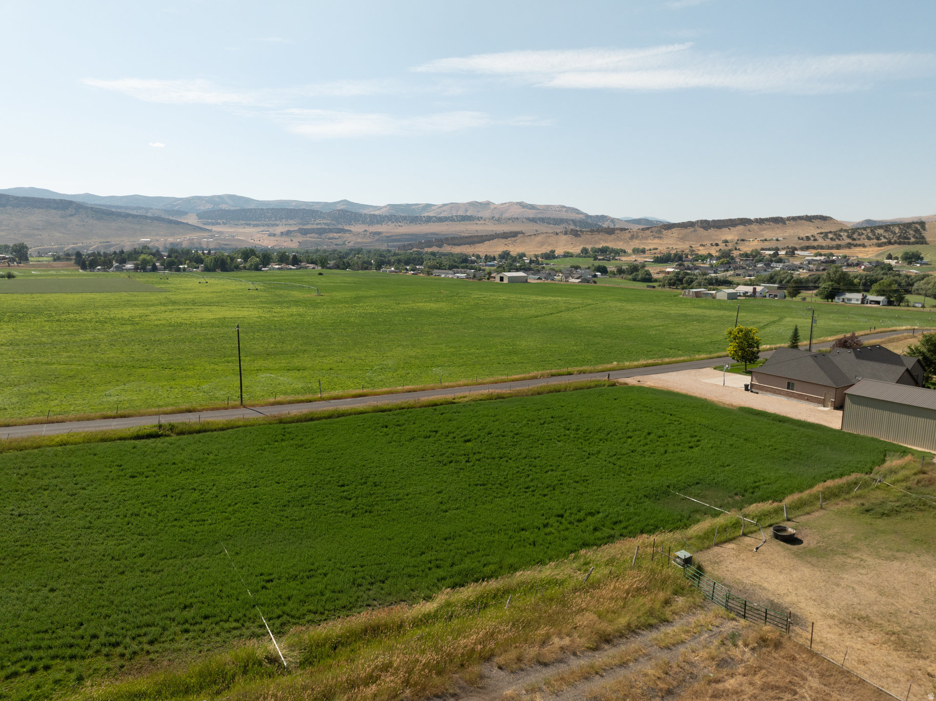 main property photo 14