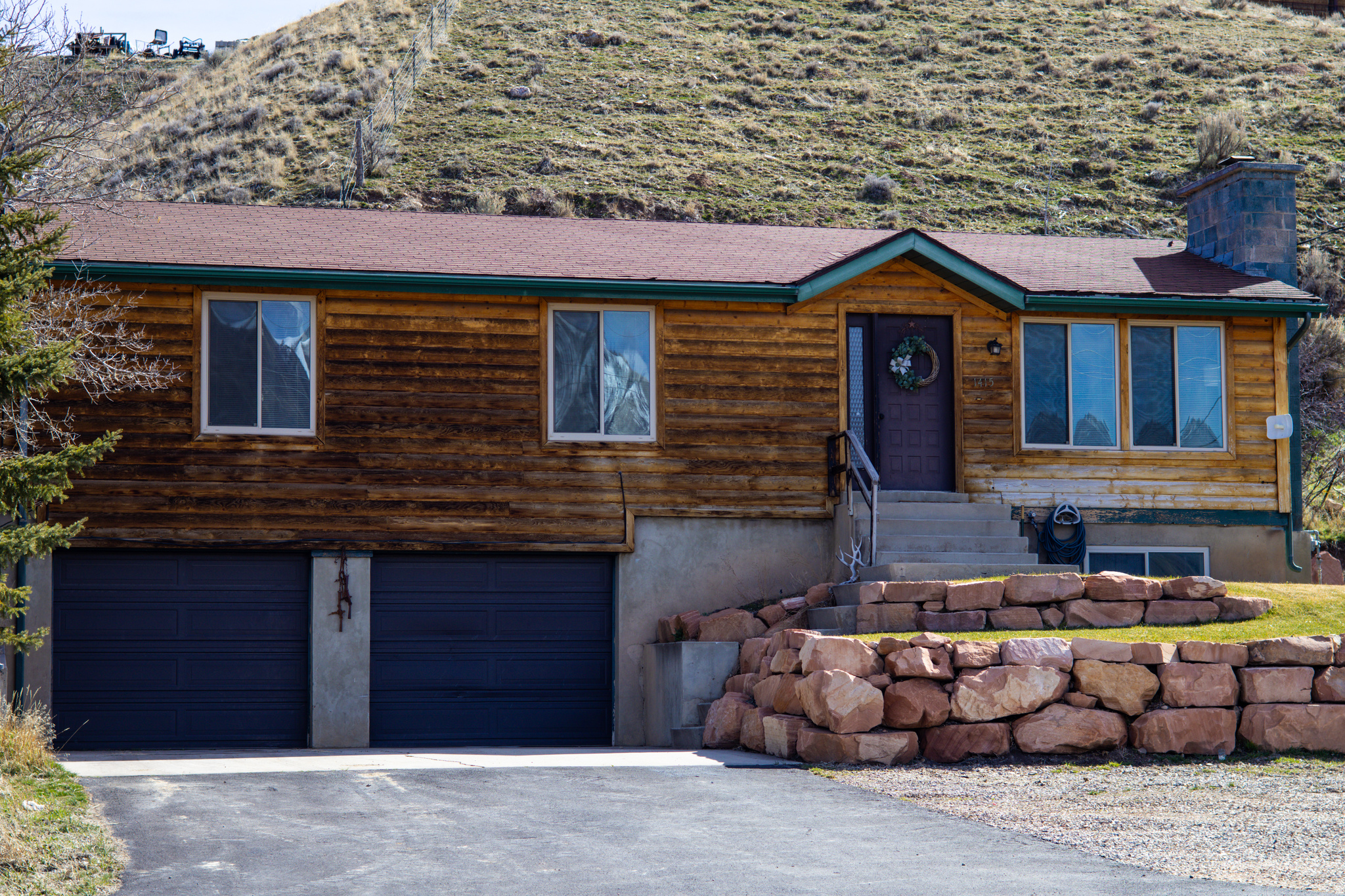 main property photo 4