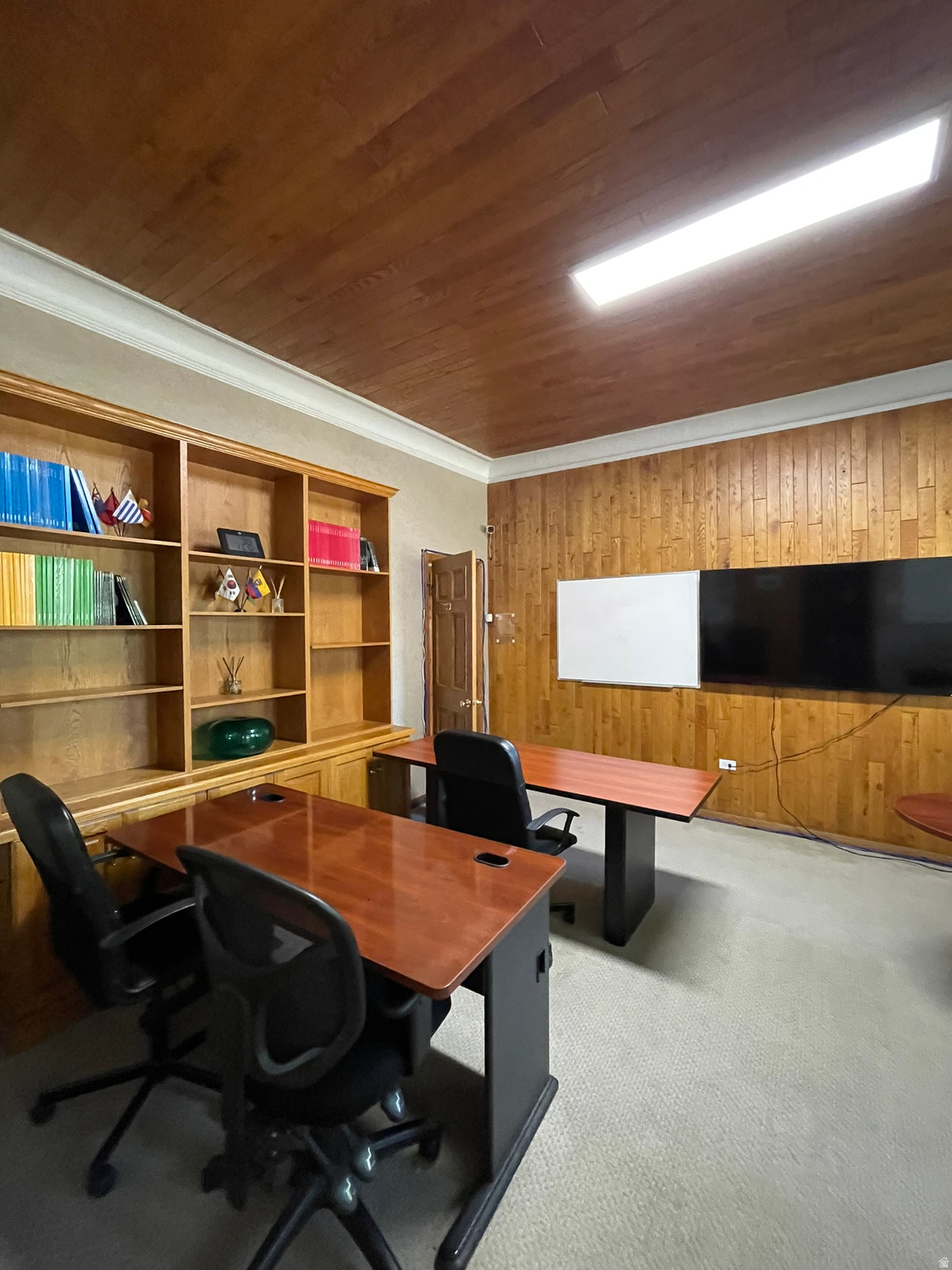 main property photo 13