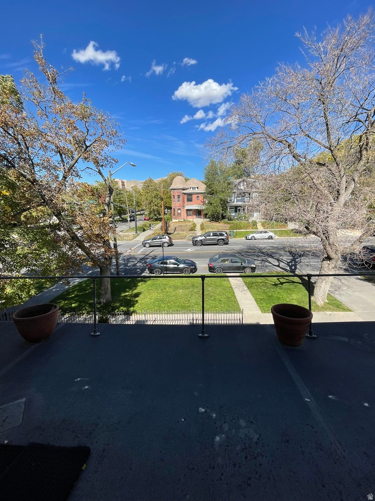 main property photo 27