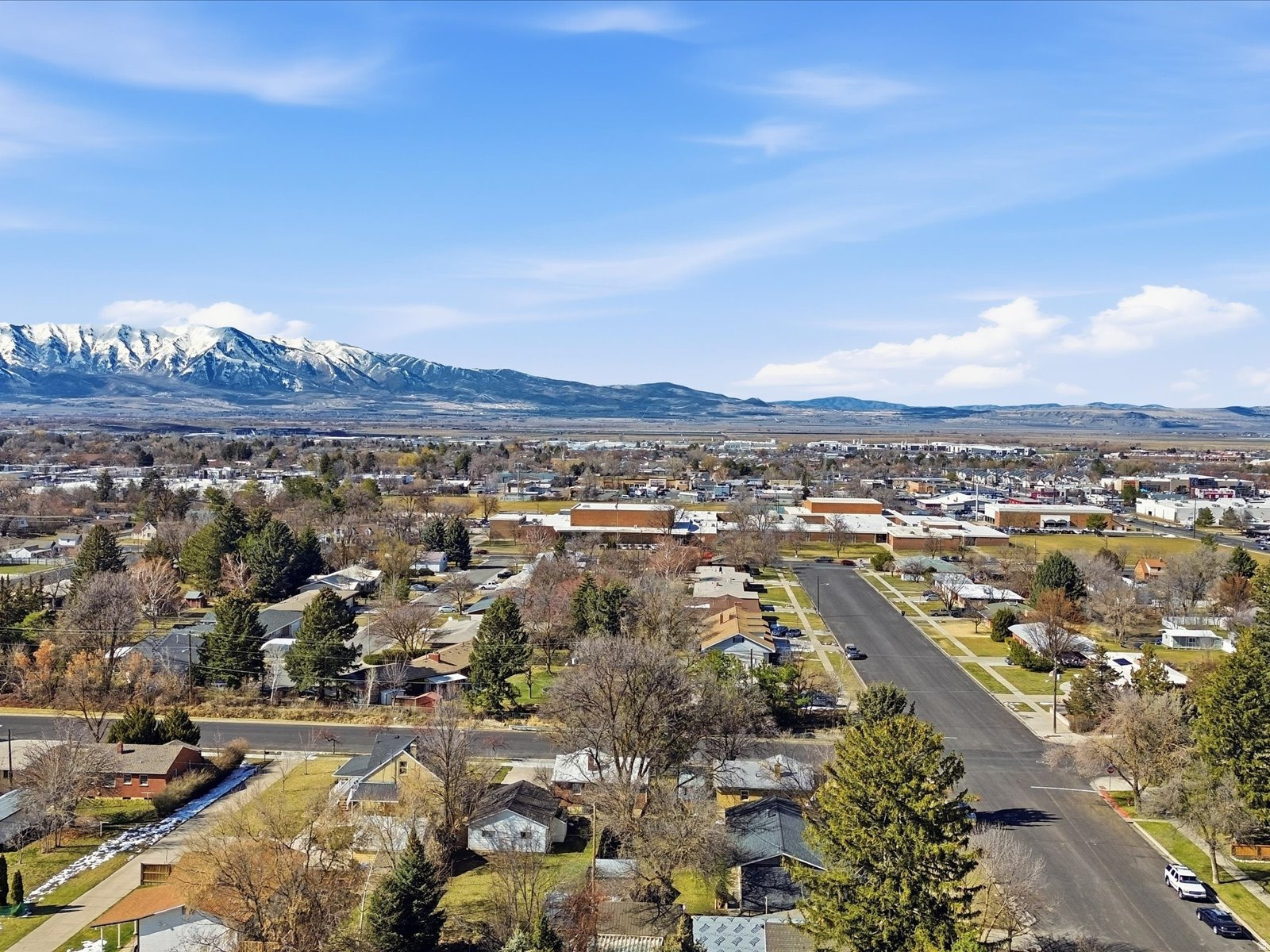 main property photo 40