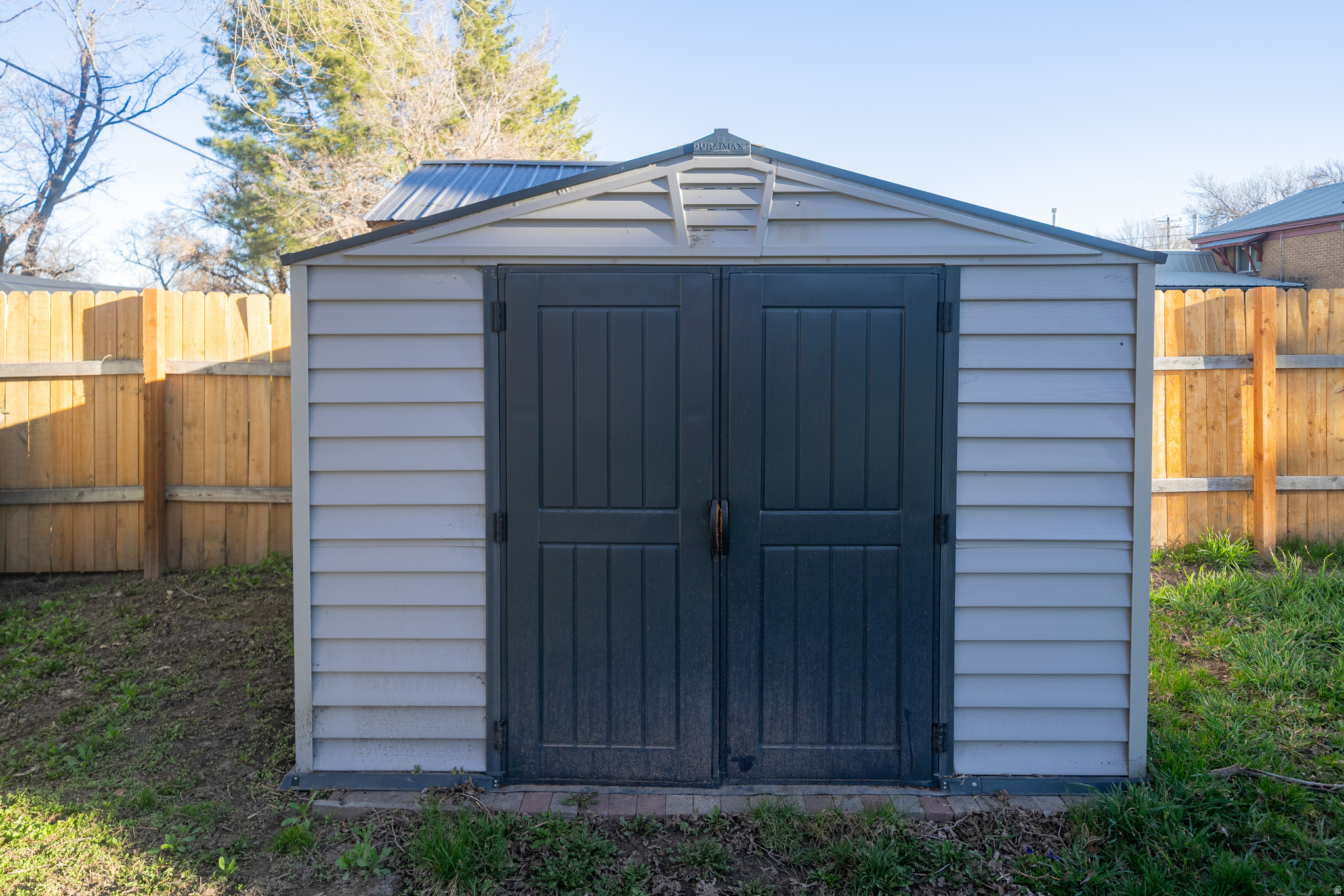 main property photo 12