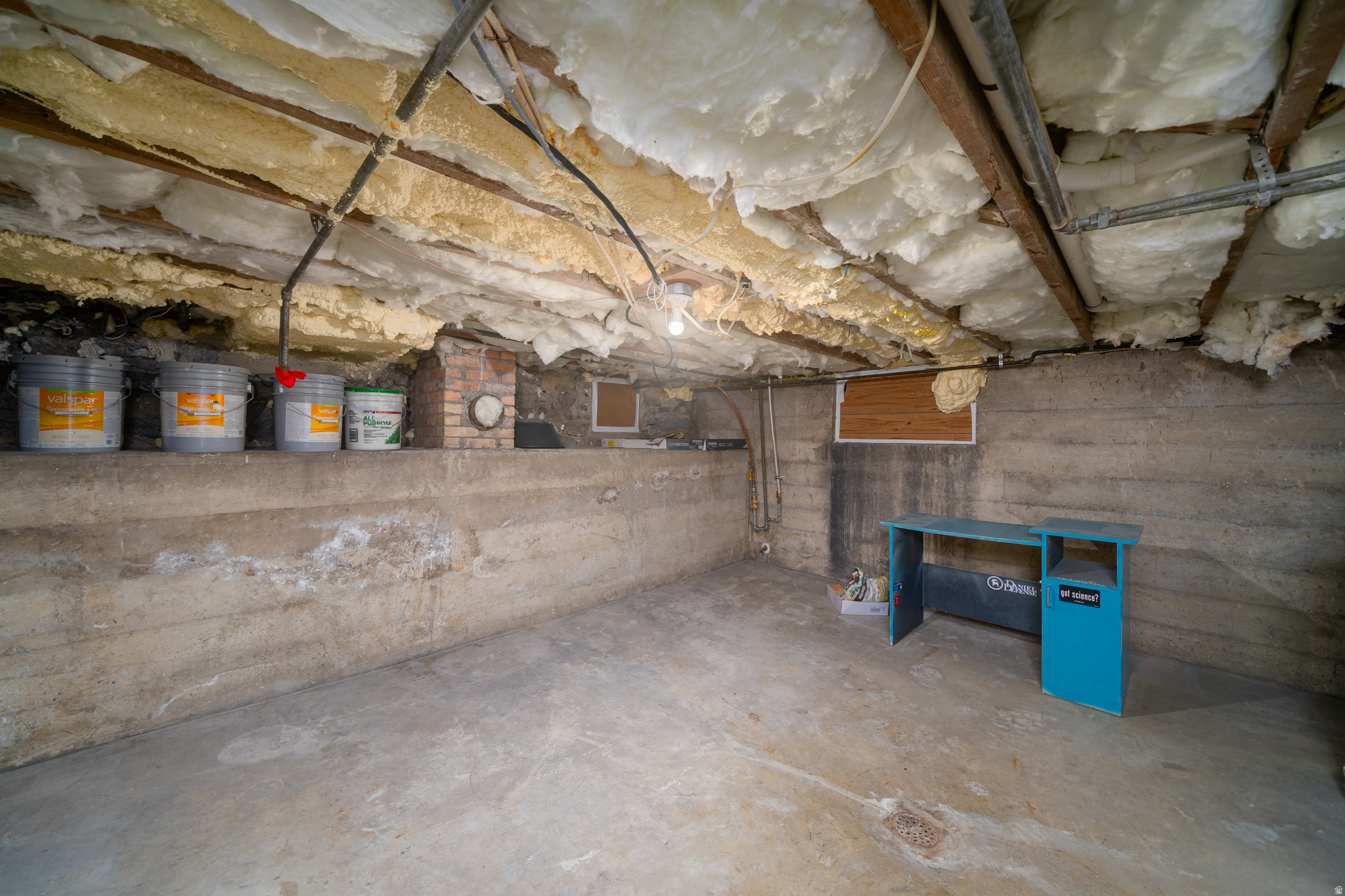 main property photo 9
