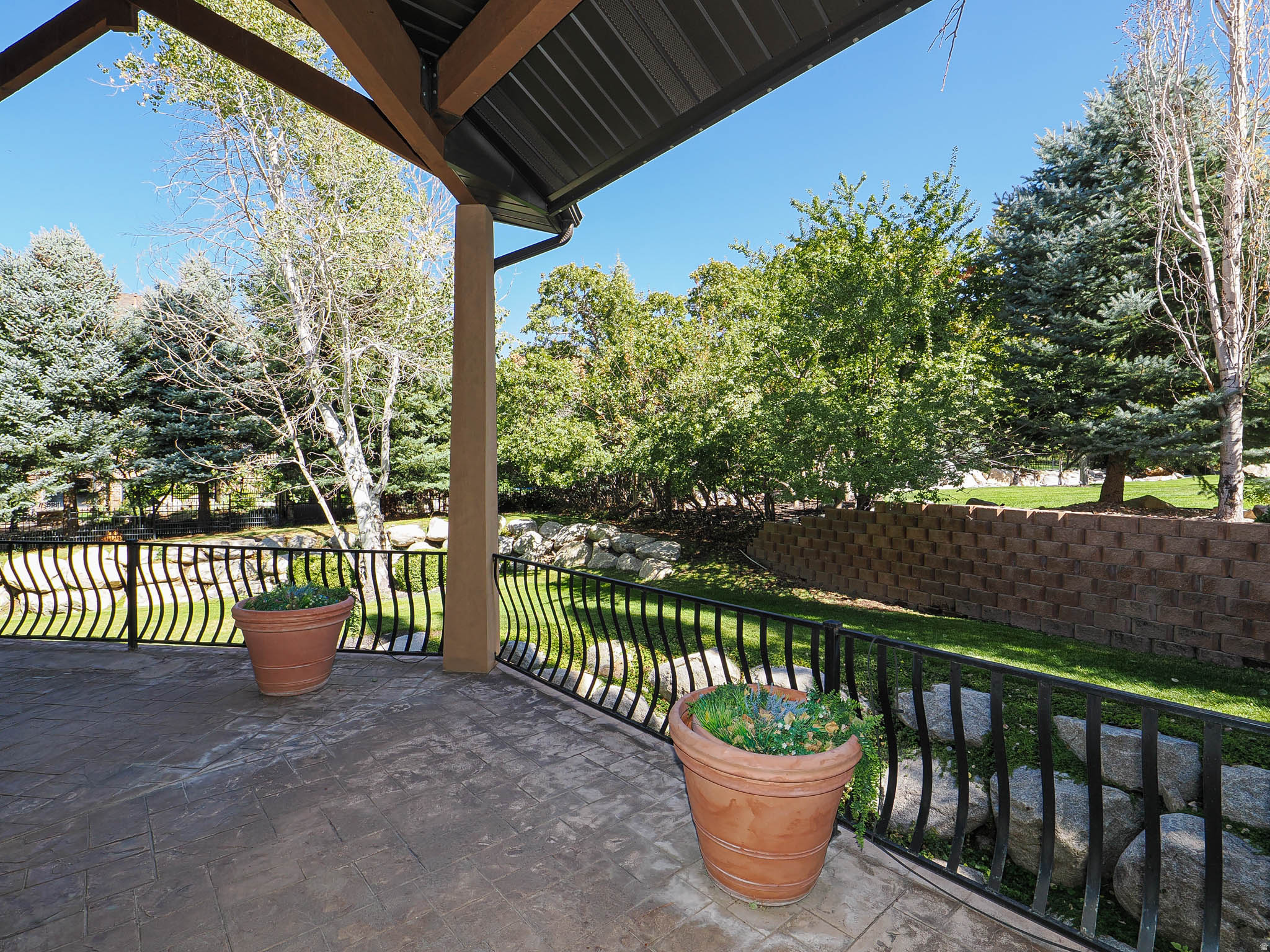 main property photo 108