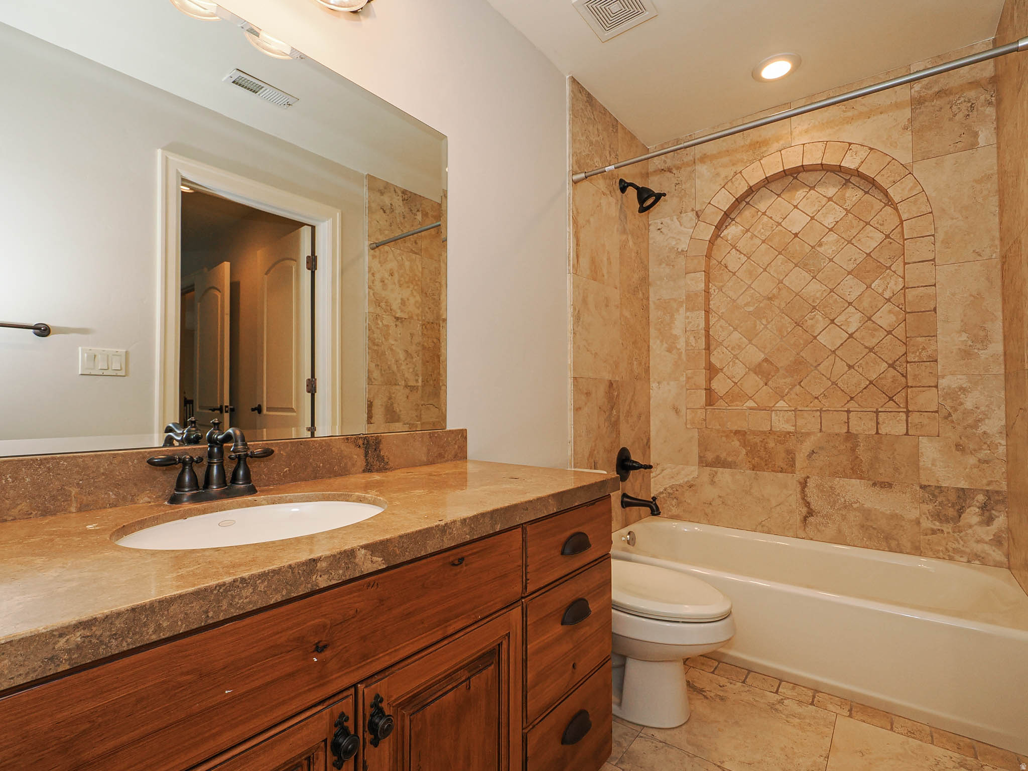 main property photo 66
