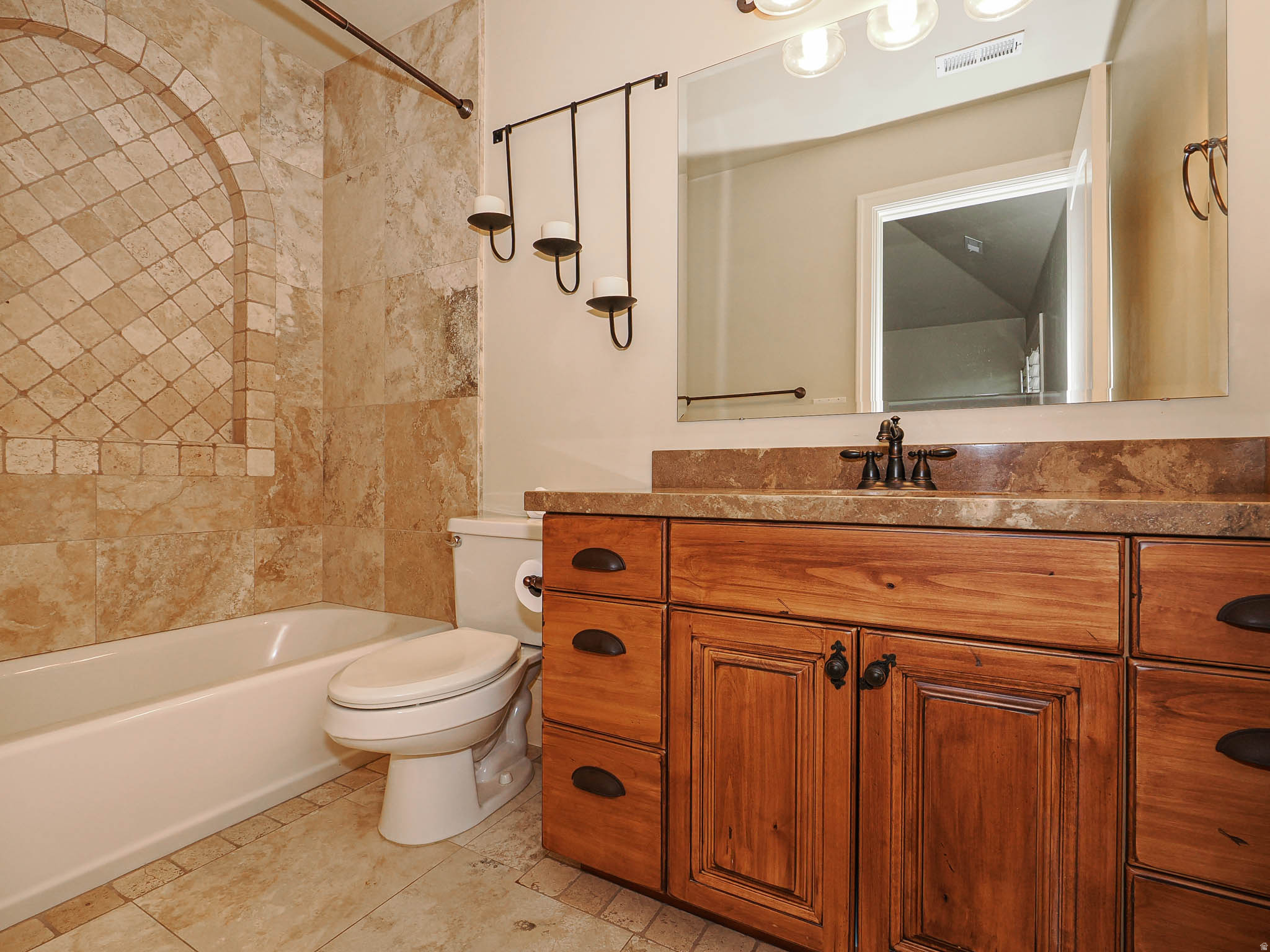 main property photo 70