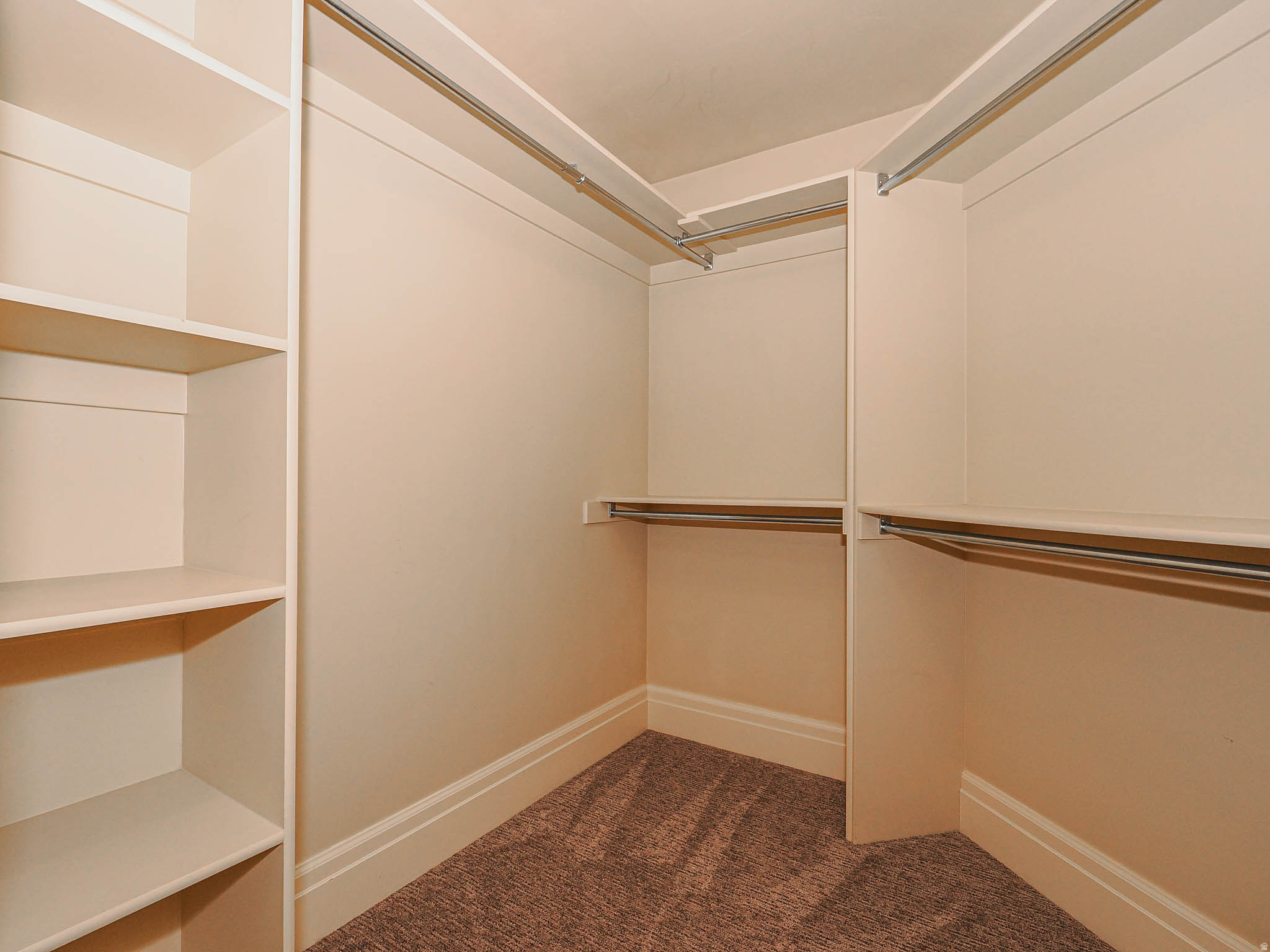 main property photo 74