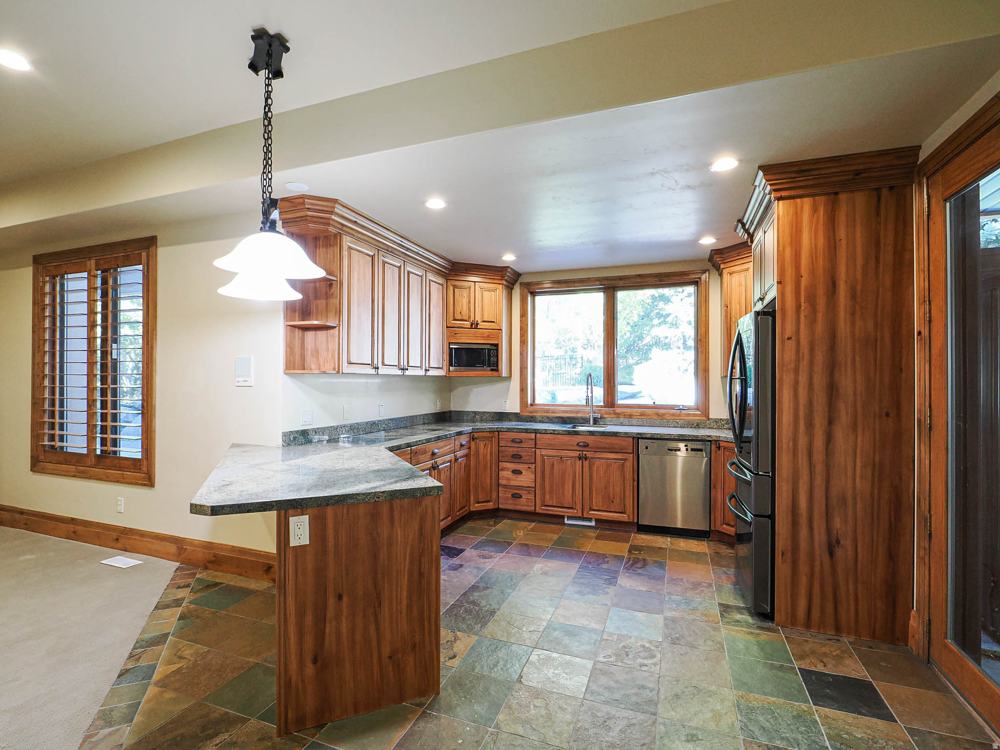 main property photo 85