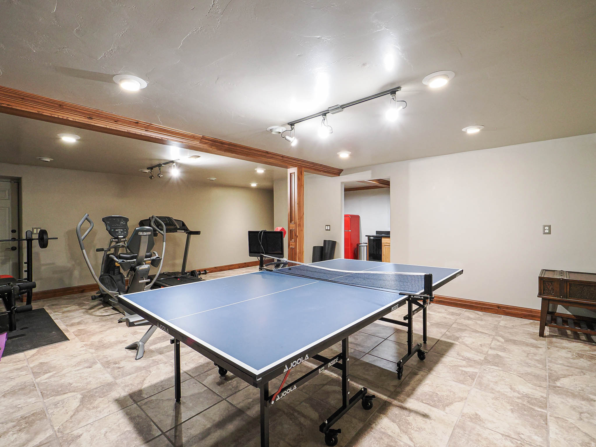 main property photo 88