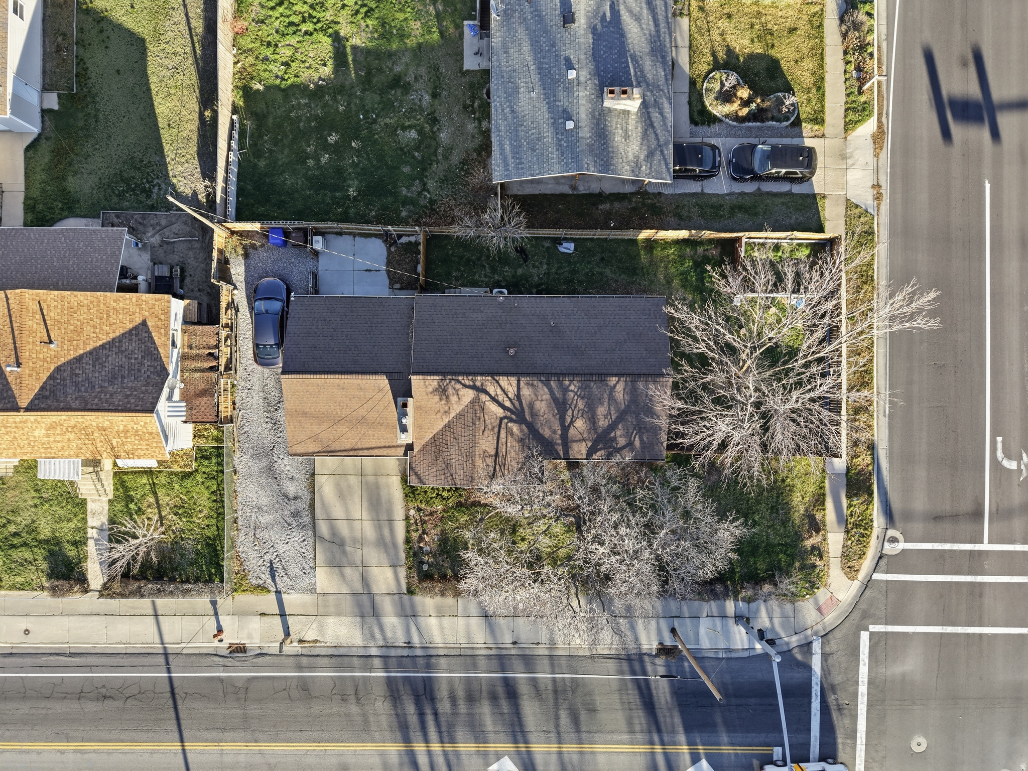 main property photo 23