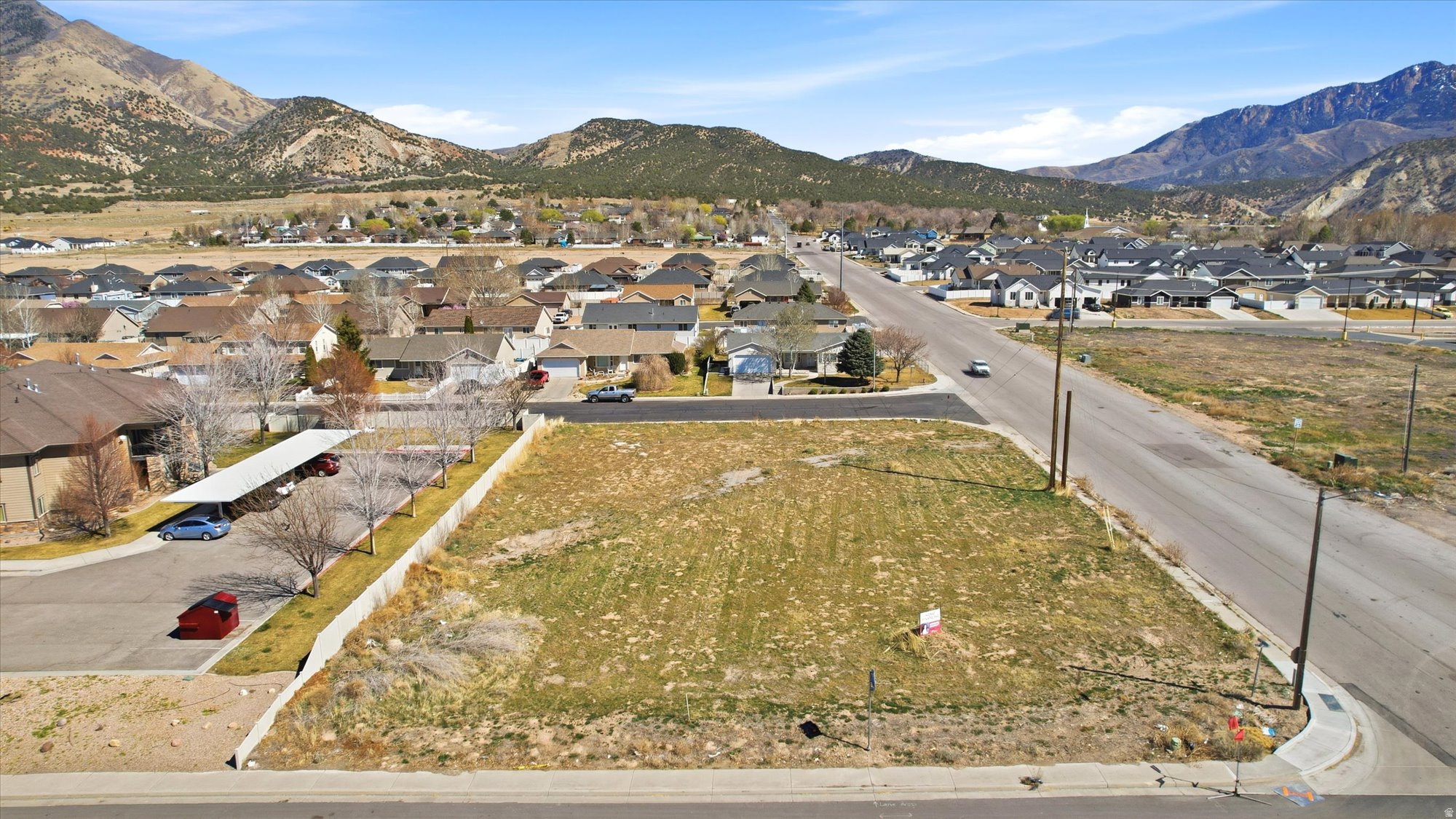 main property photo 4