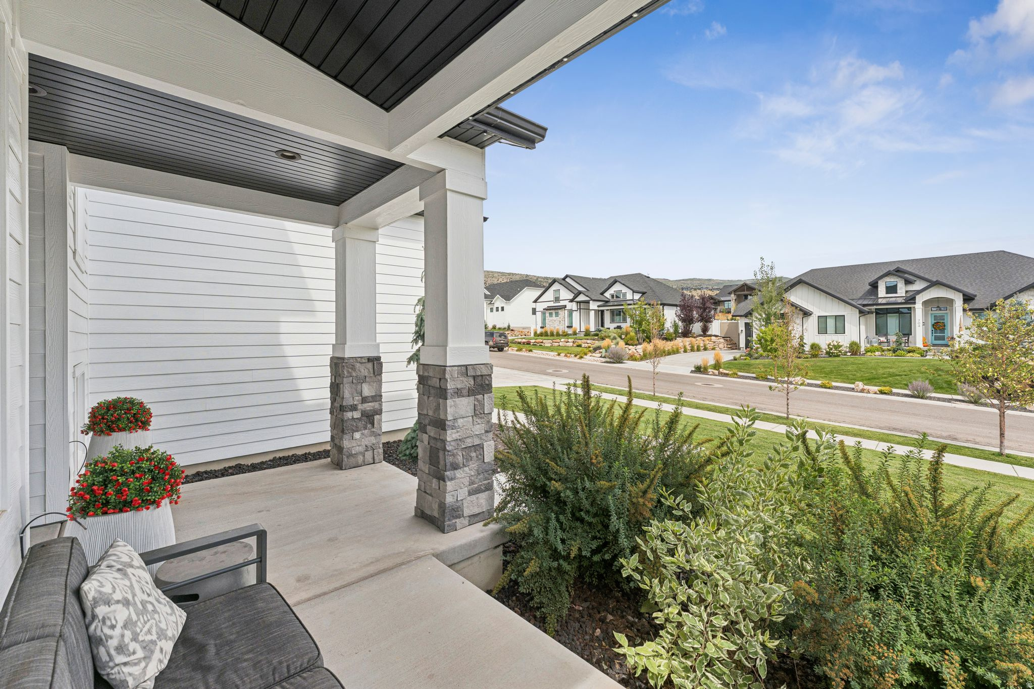 main property photo 65