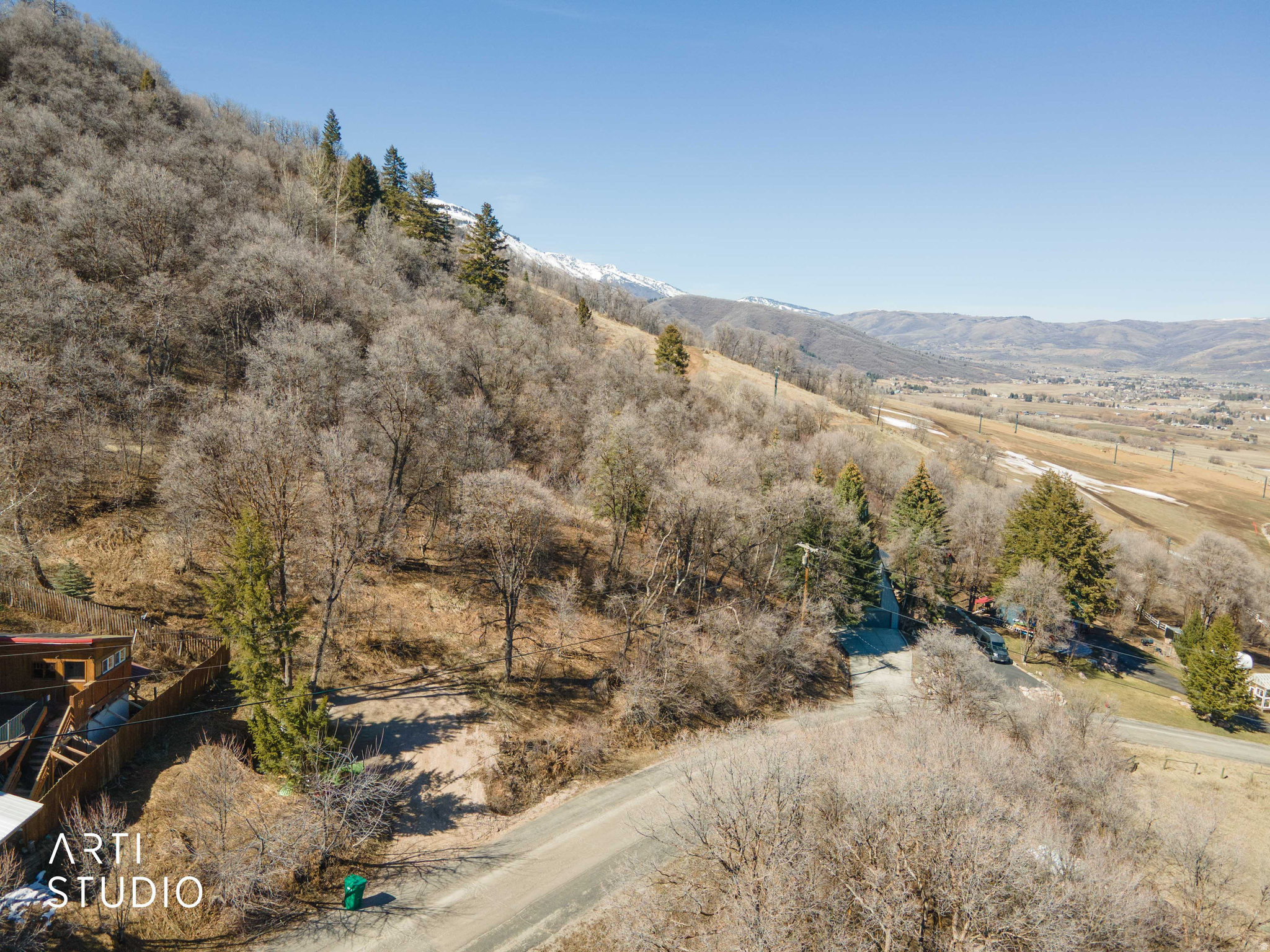 main property photo 3