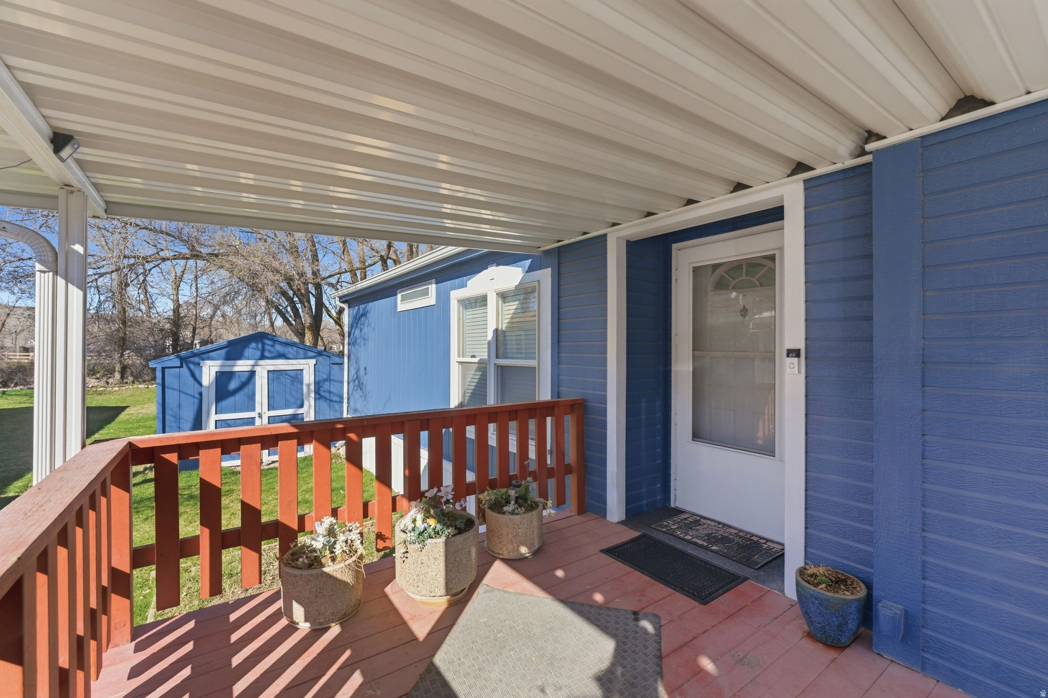 main property photo 23