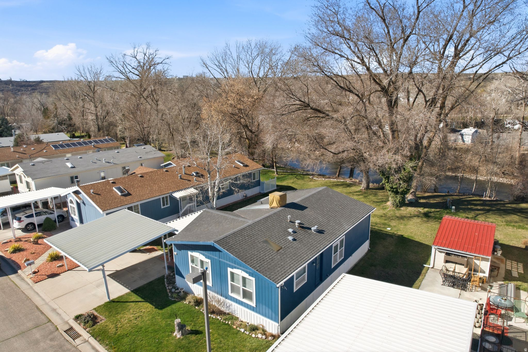 main property photo 34