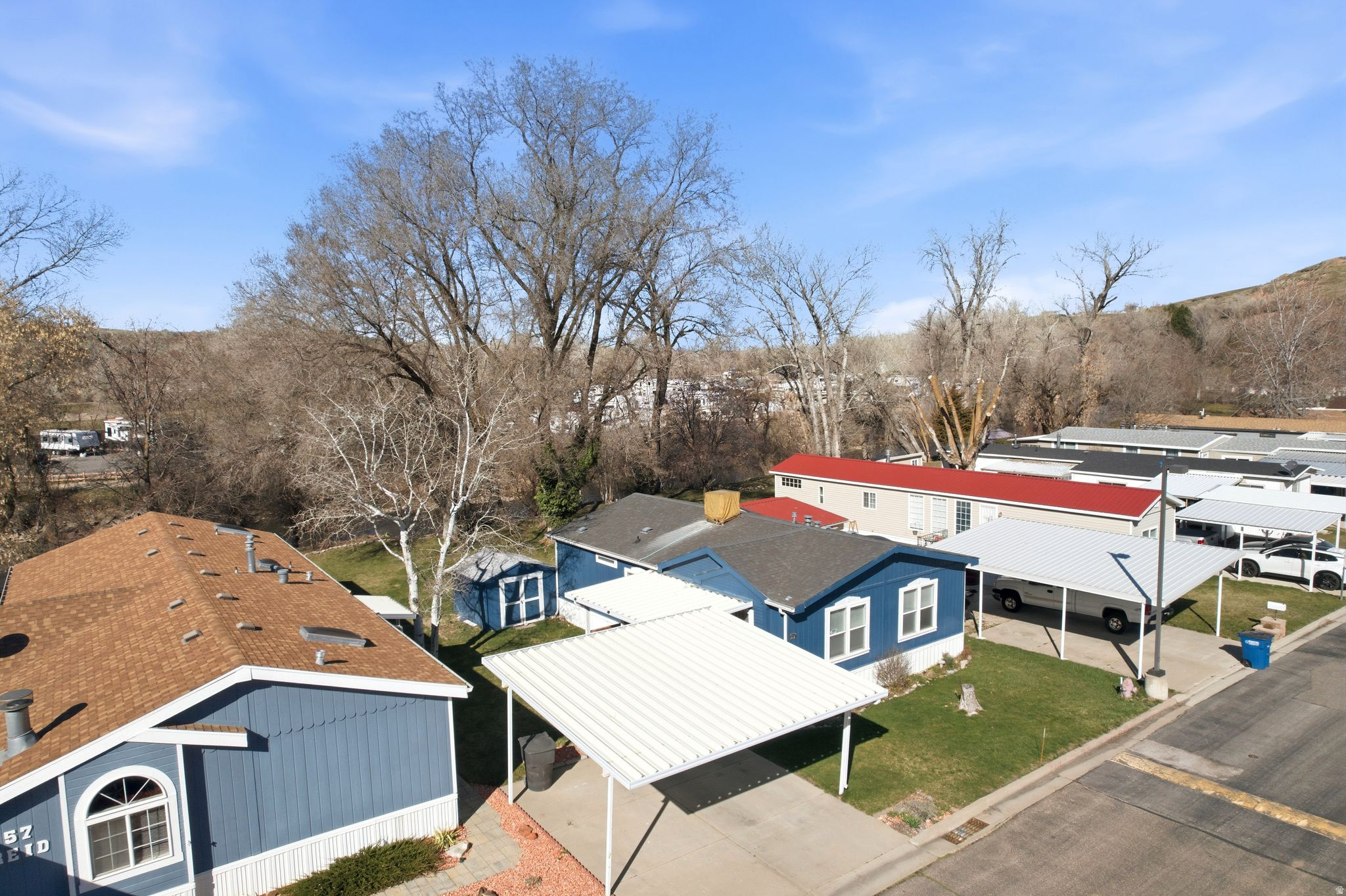 main property photo 39