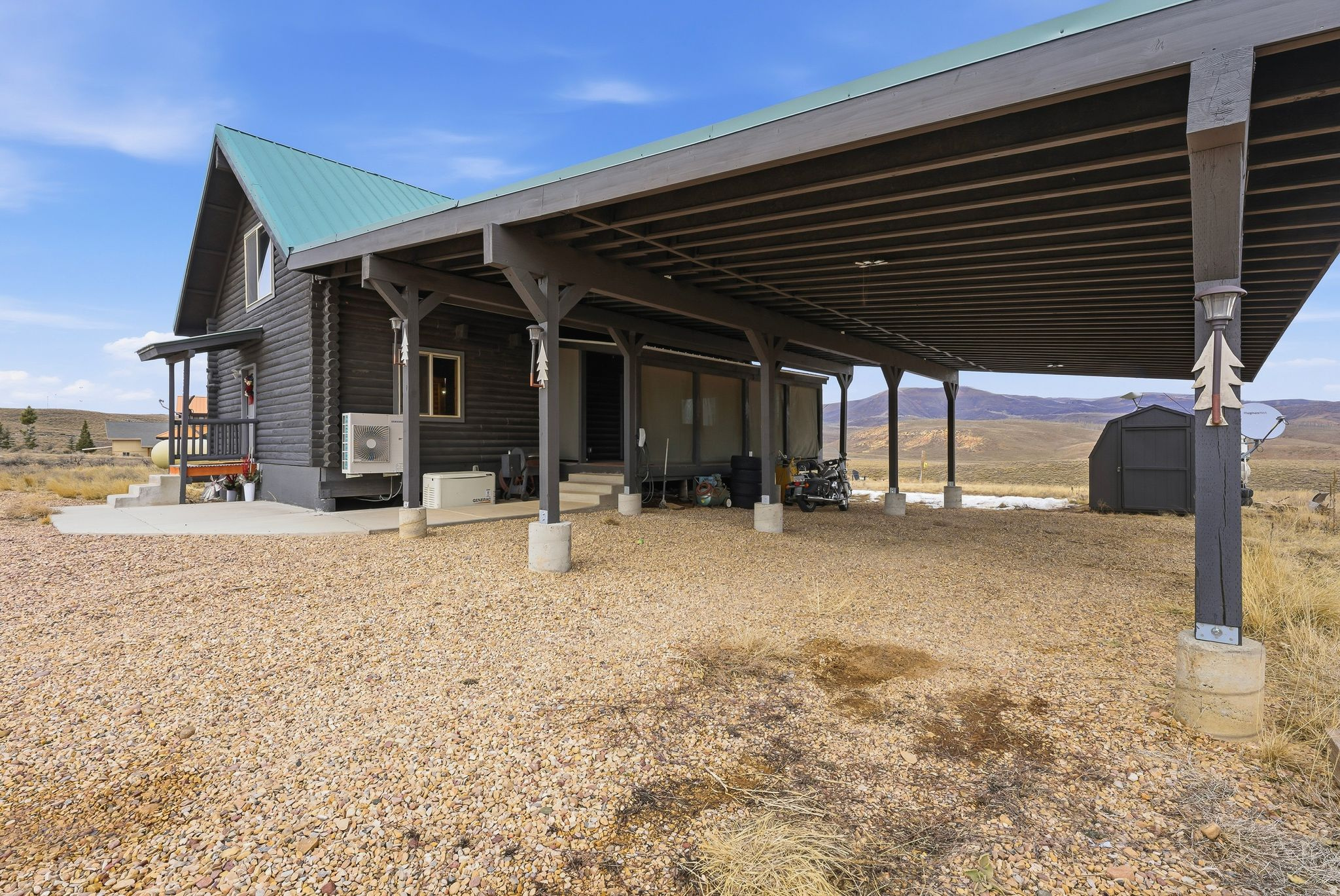 main property photo 23