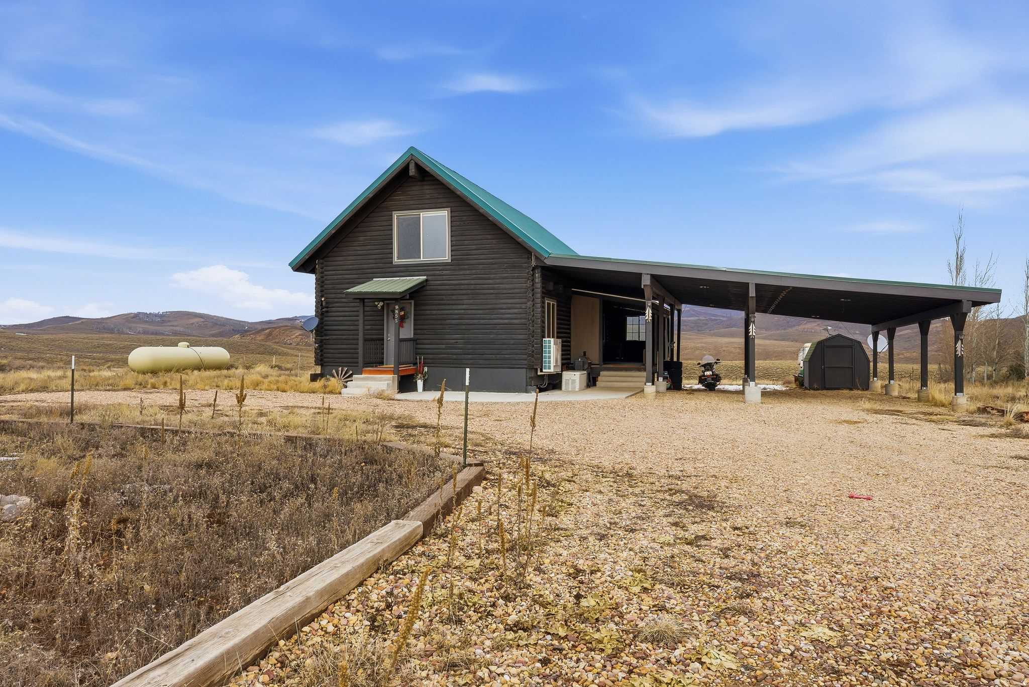 main property photo 7