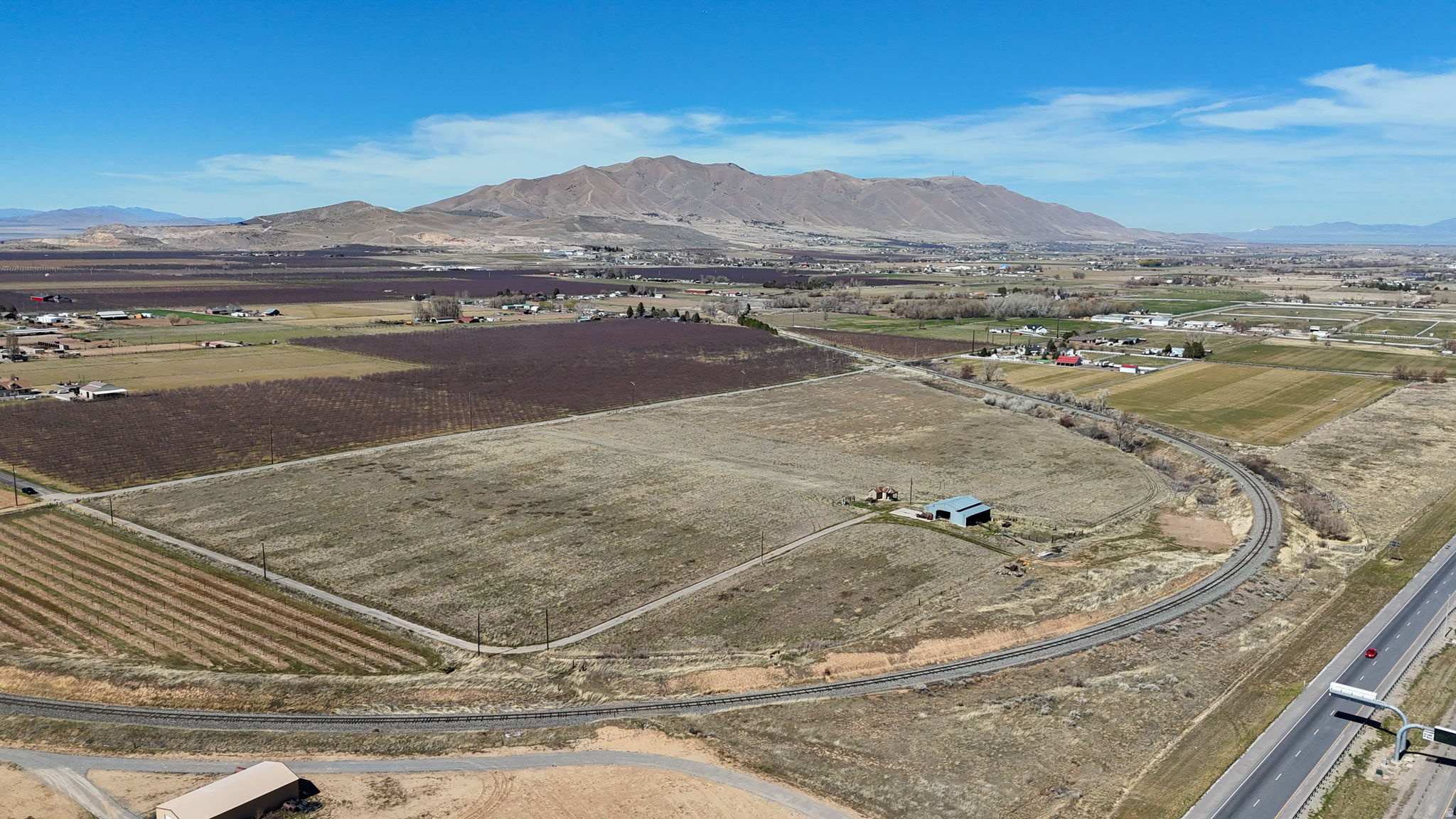 main property photo 14