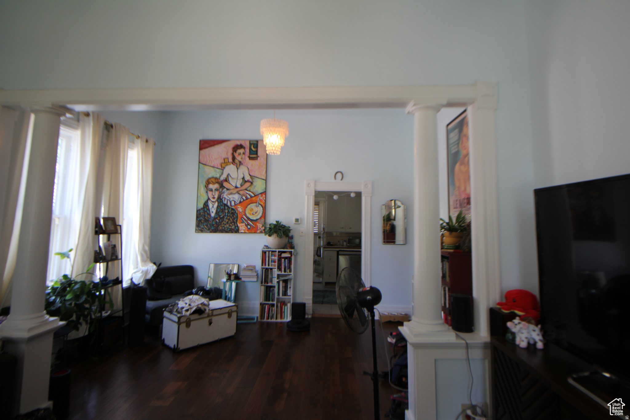 main property photo 19