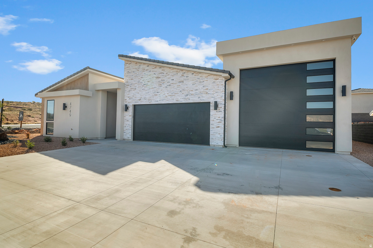 main property photo 49