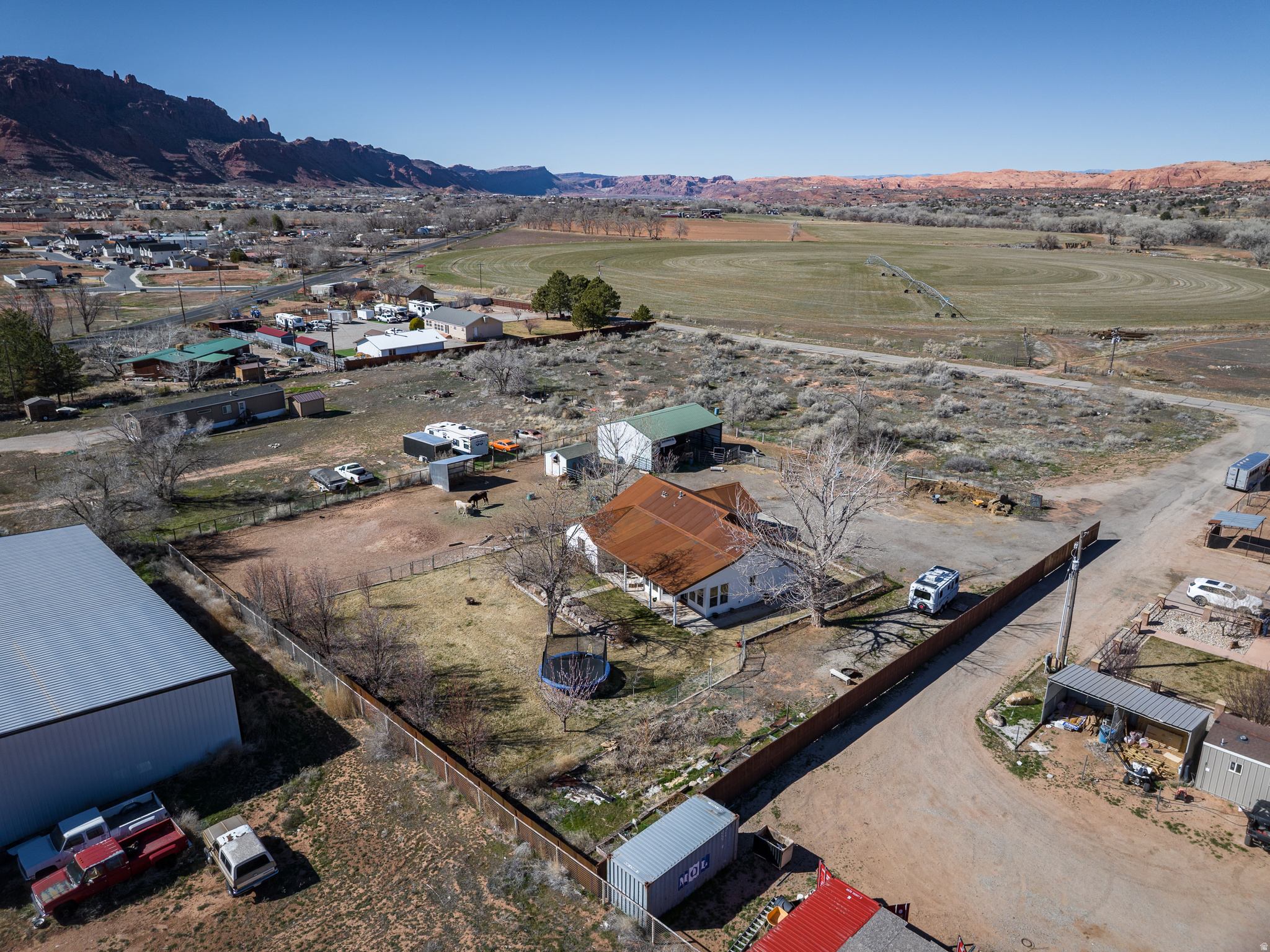 main property photo 47