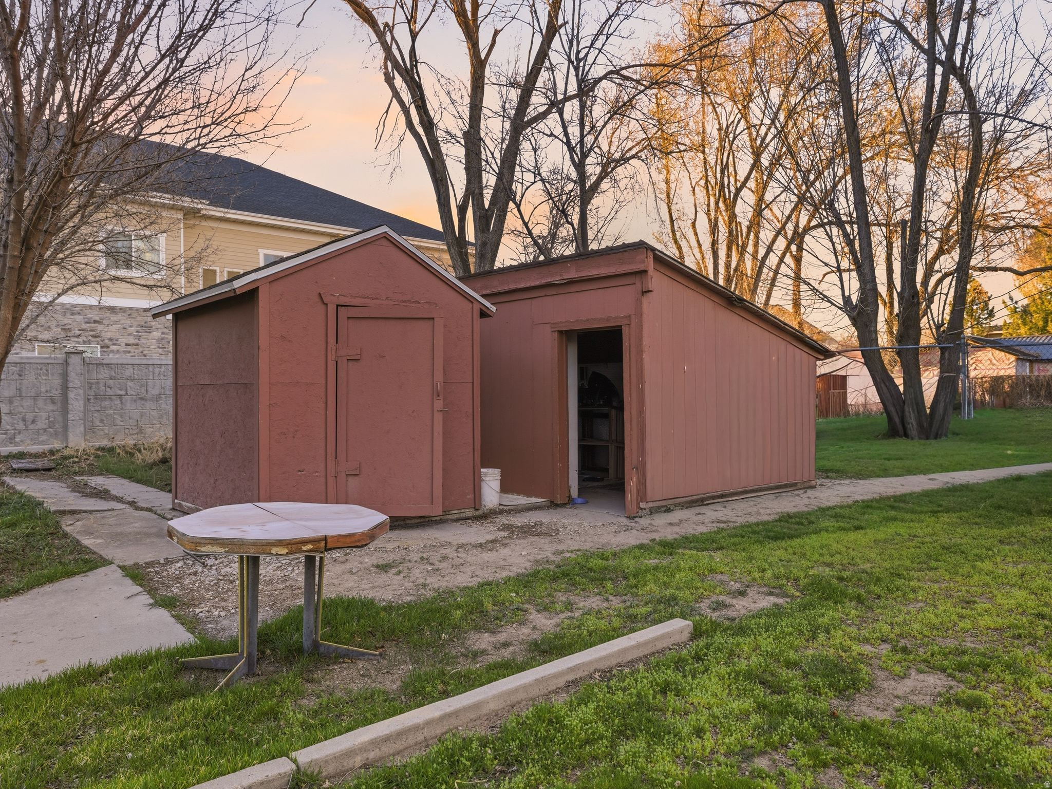 main property photo 21