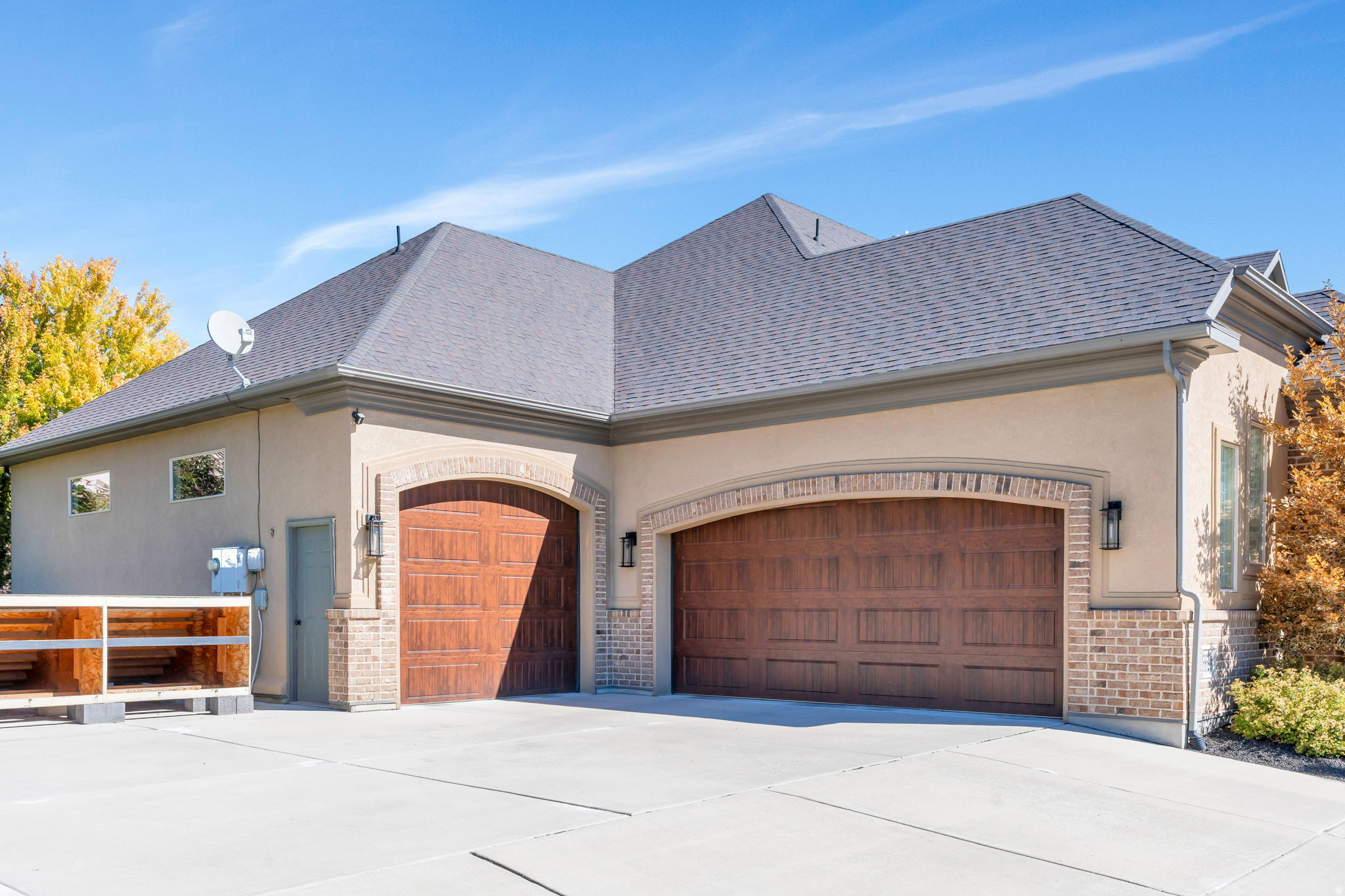 main property photo 58
