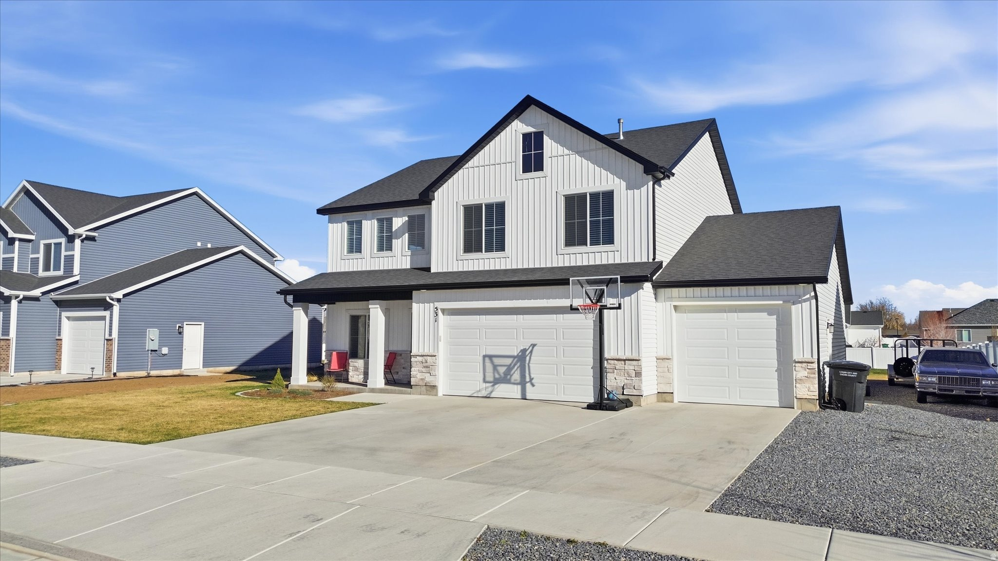 main property photo 20