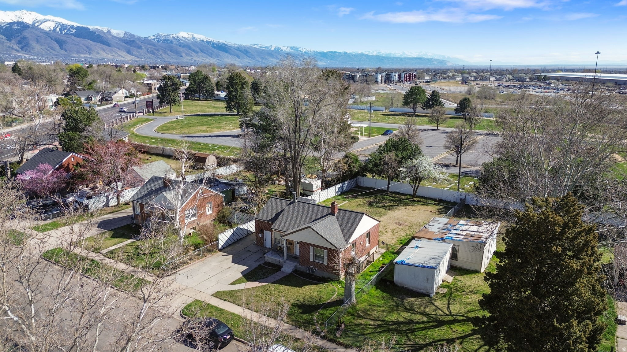 main property photo 6