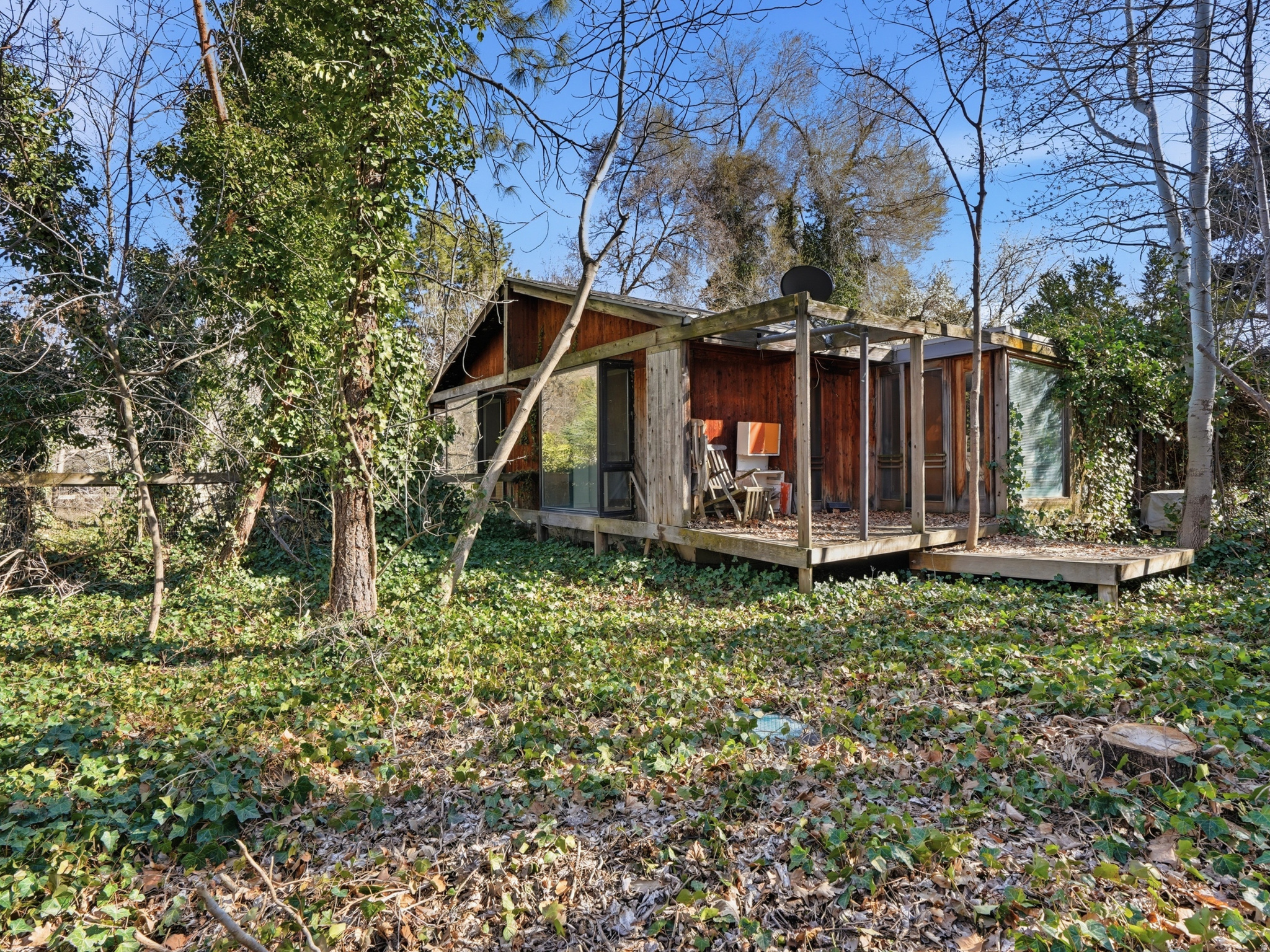 main property photo 31