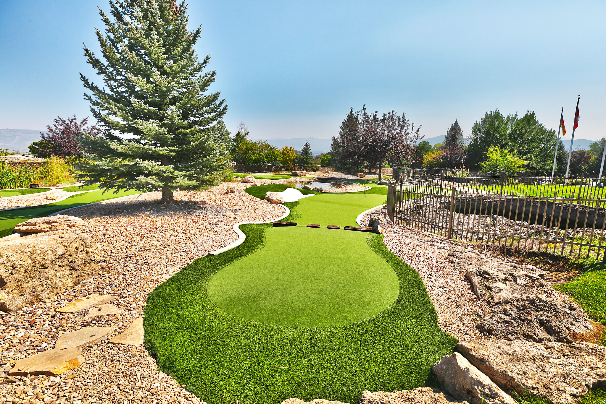main property photo 40