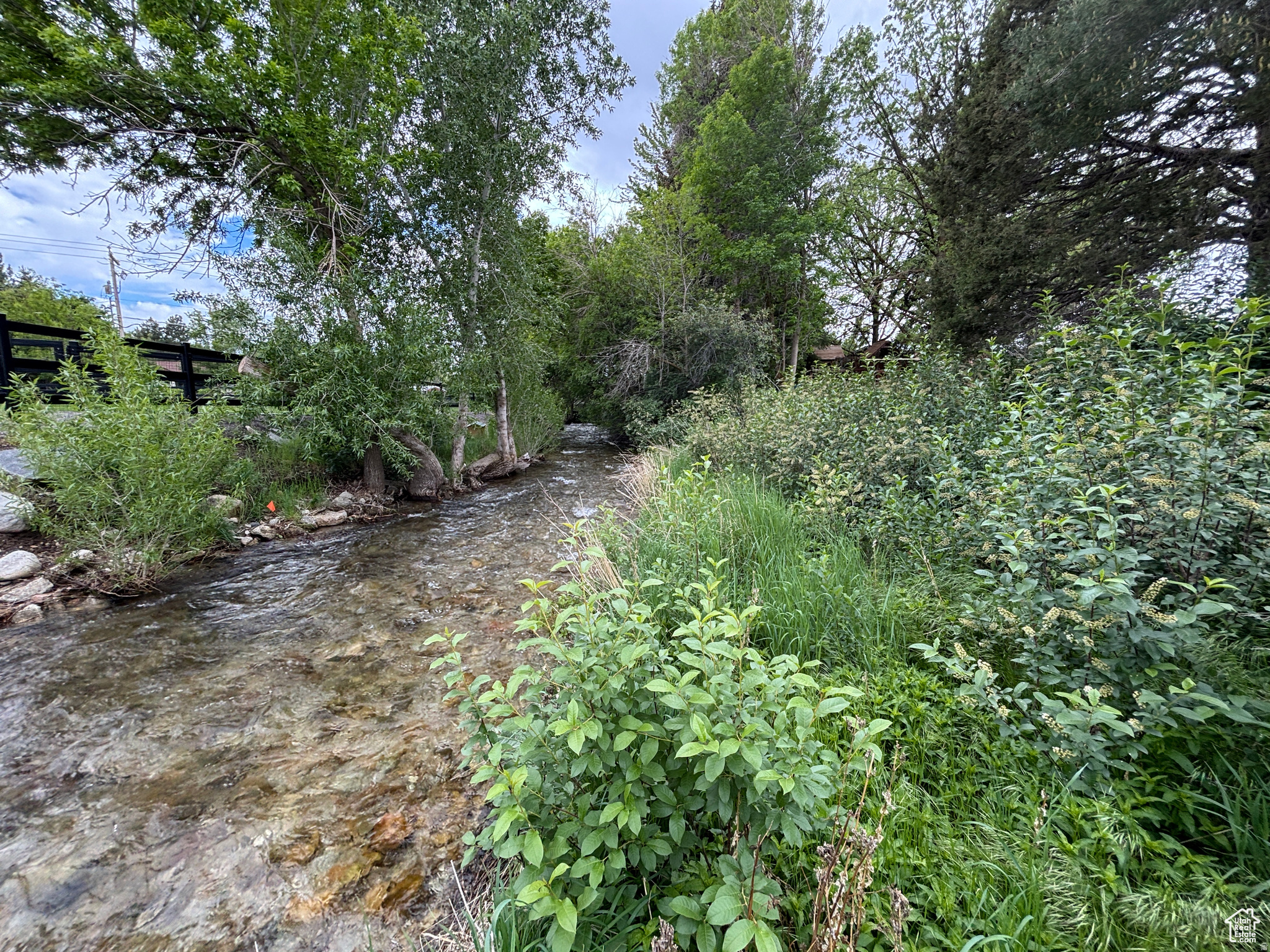 main property photo 11