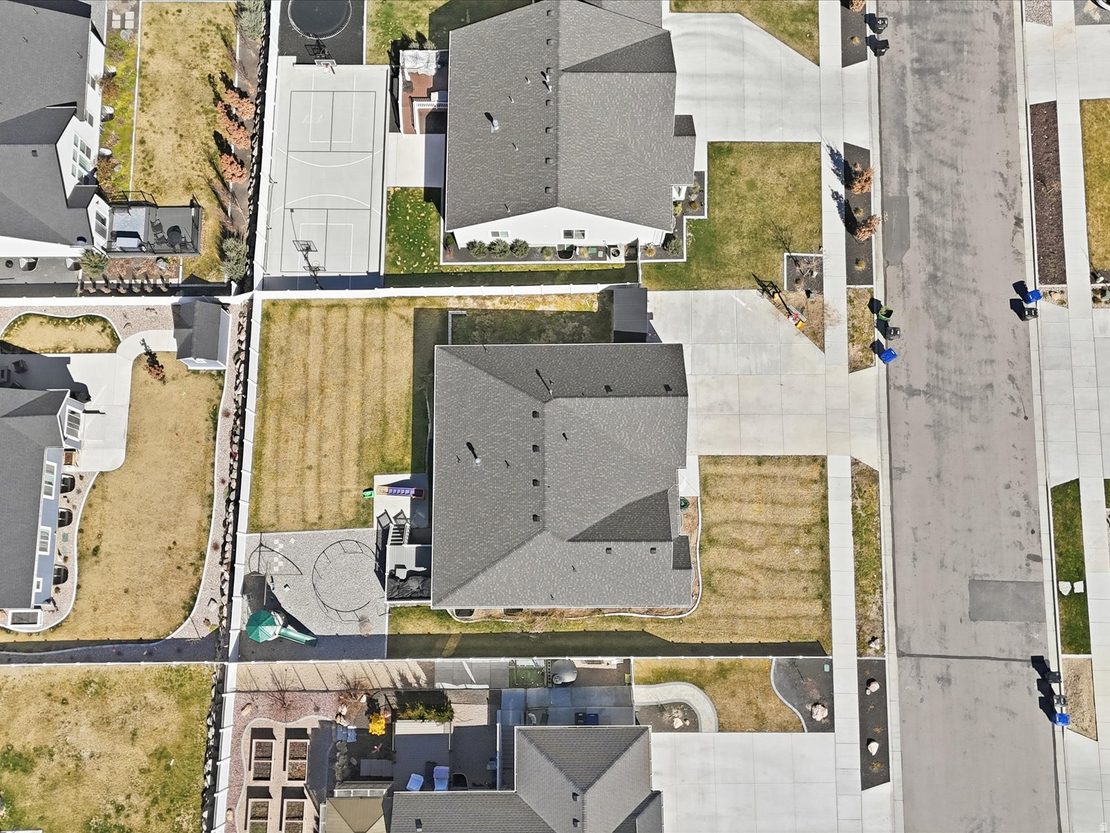 main property photo 56