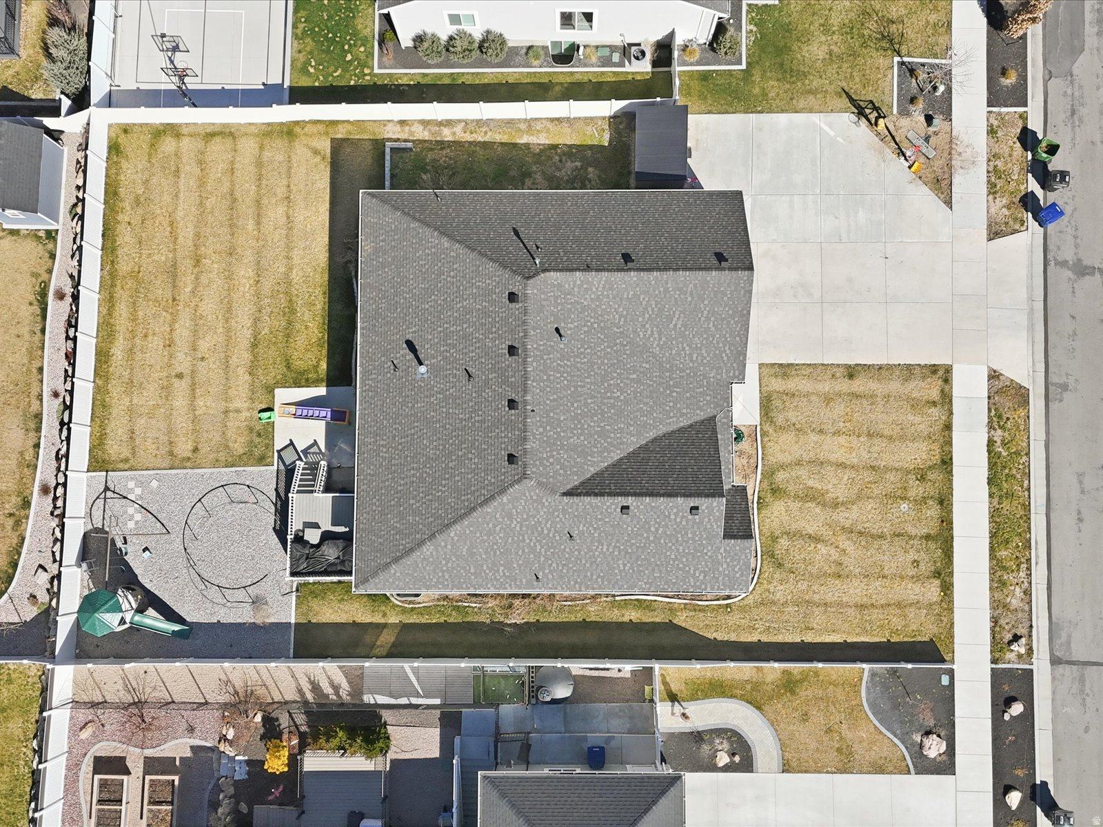 main property photo 57