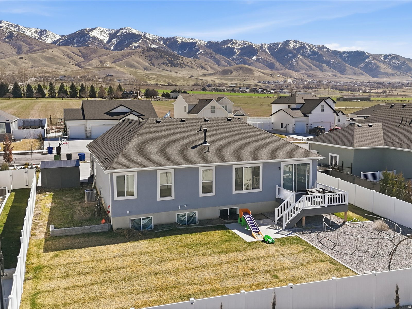 main property photo 61