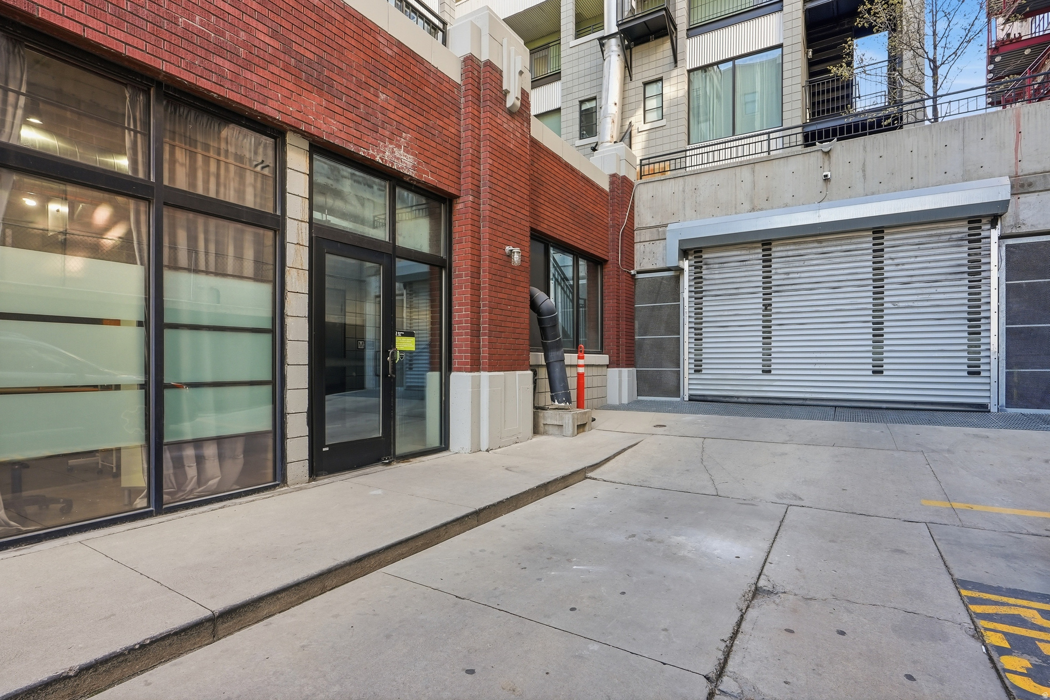 main property photo 27