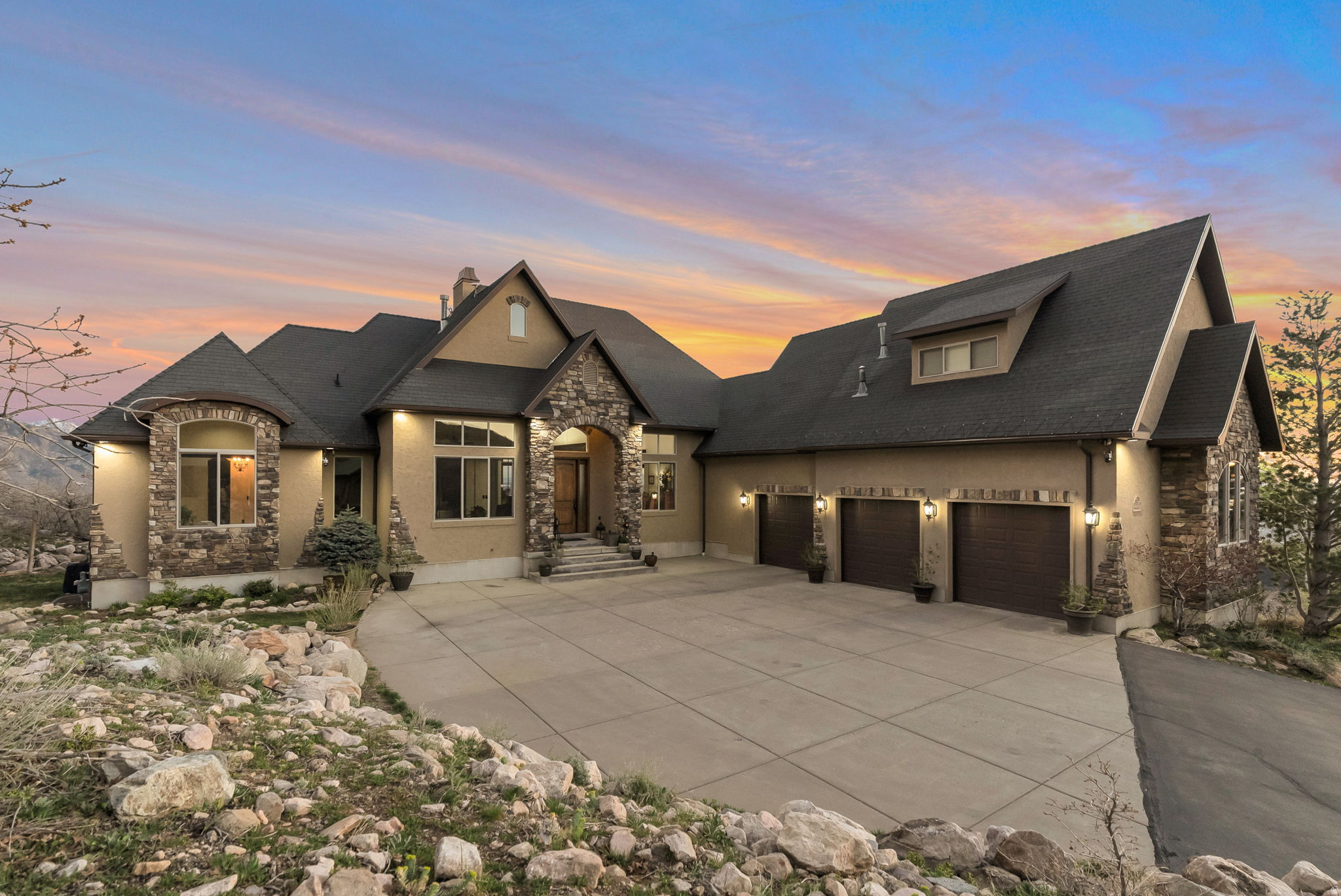 main property photo 80
