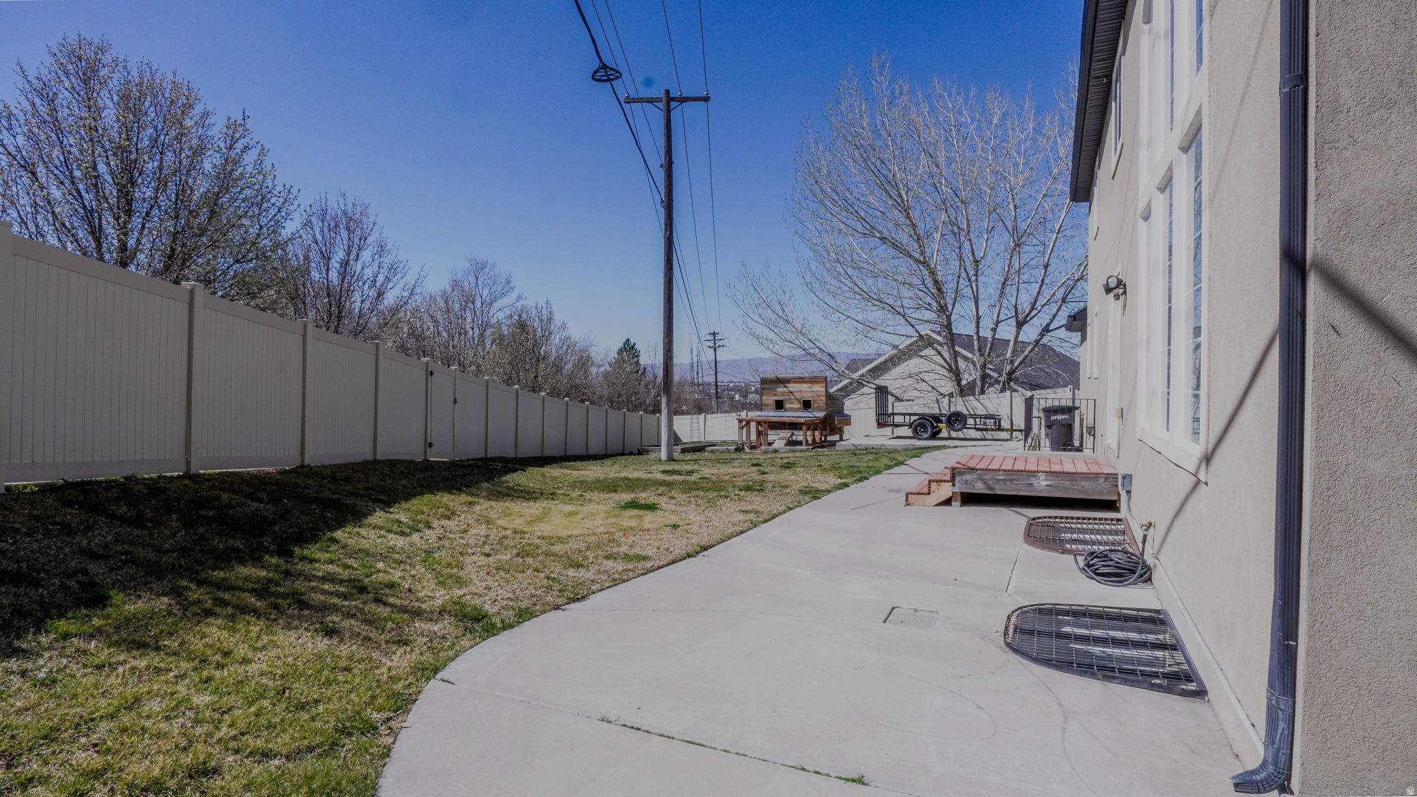 main property photo 54