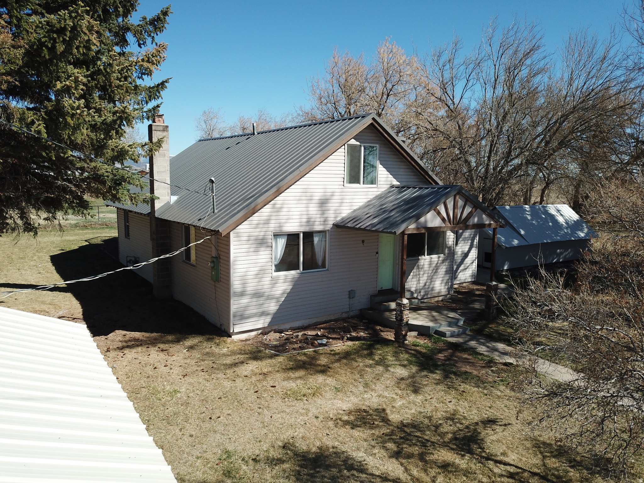 main property photo 14